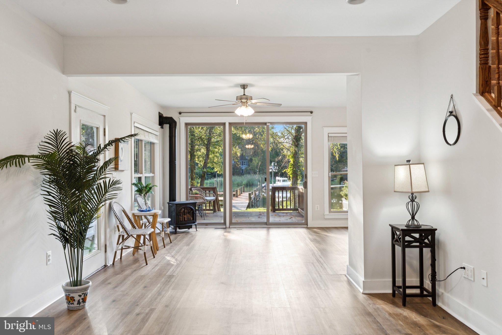 AVALON SHORES - Residential Lease