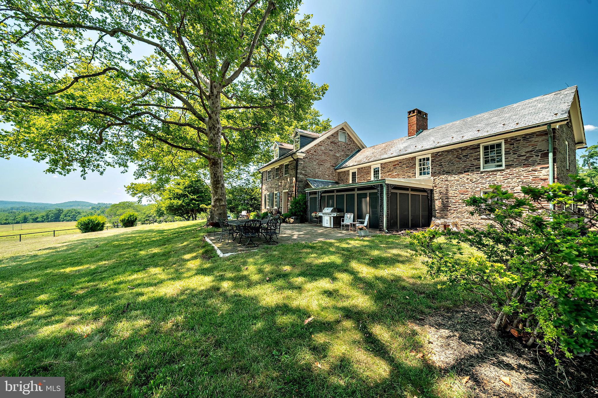 60 HUNTER ROAD