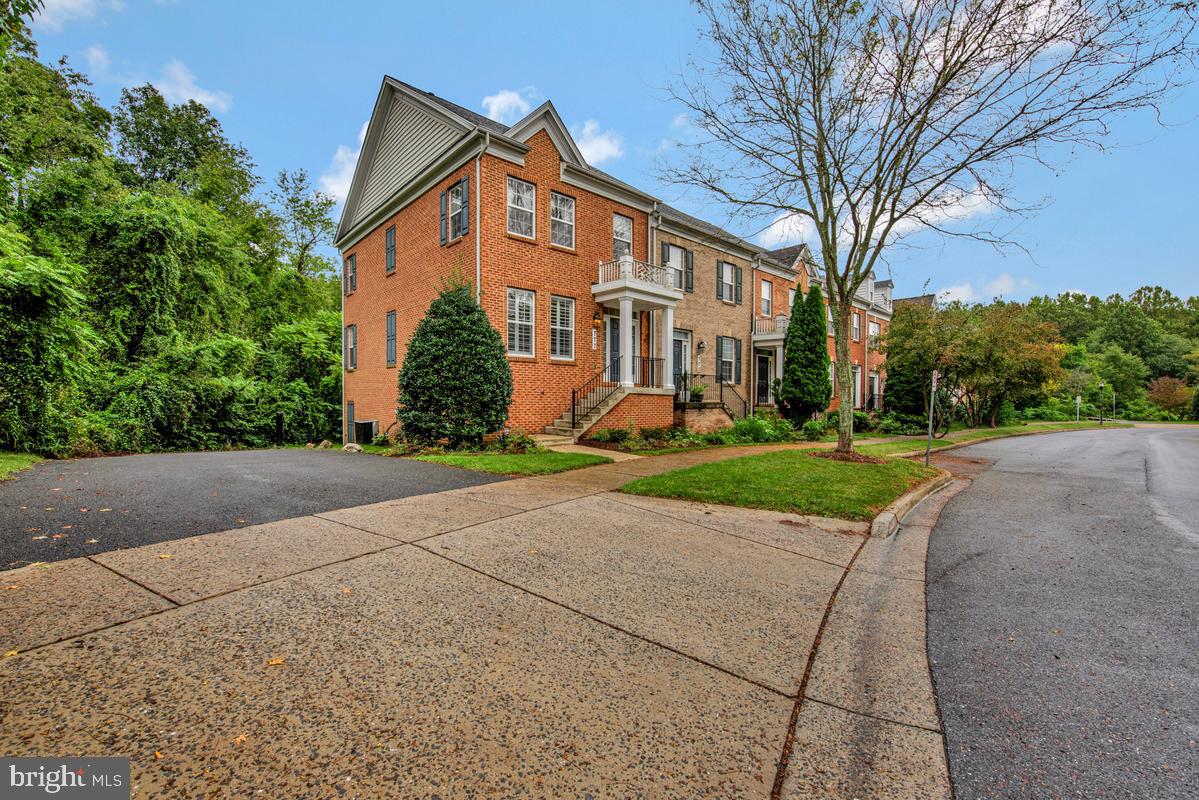 777 RAVEN AVENUE