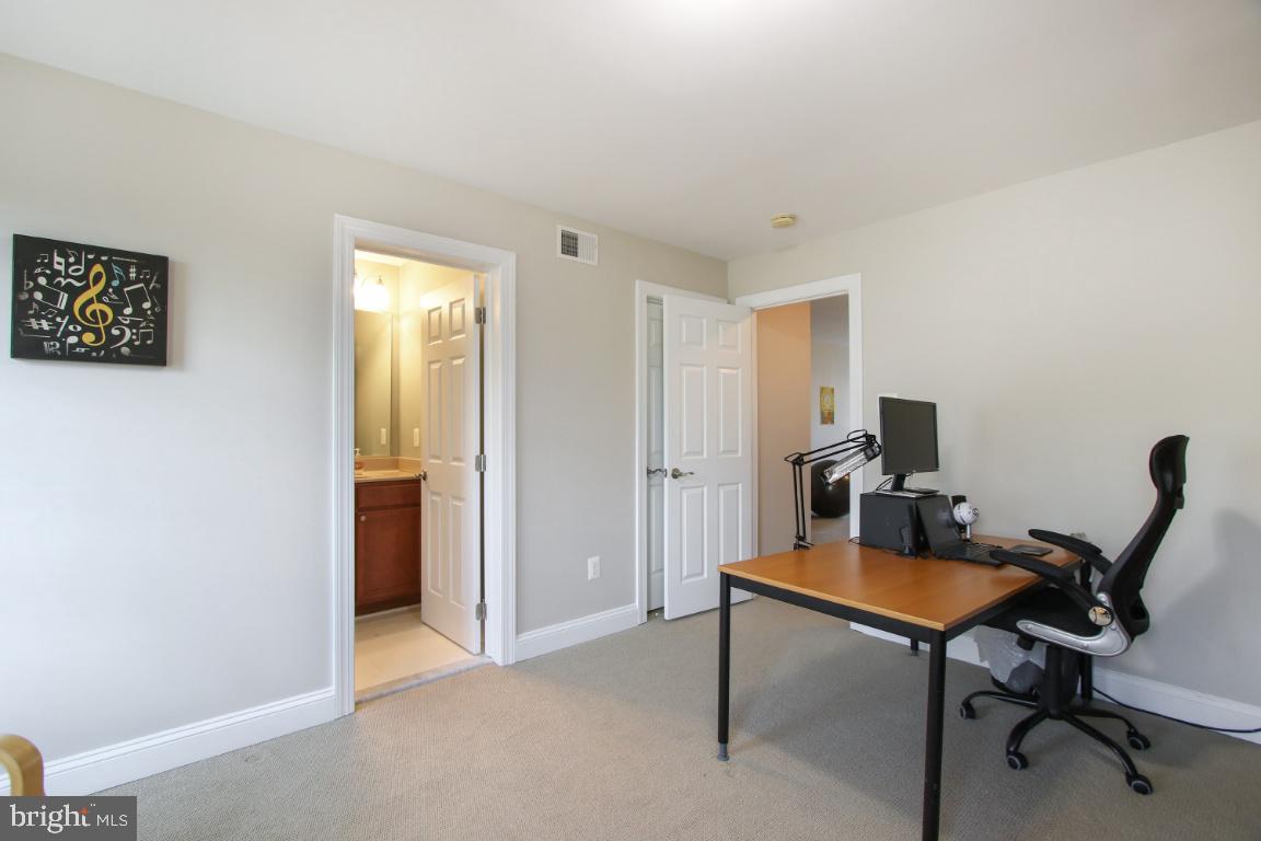 CATONSVILLE - Residential