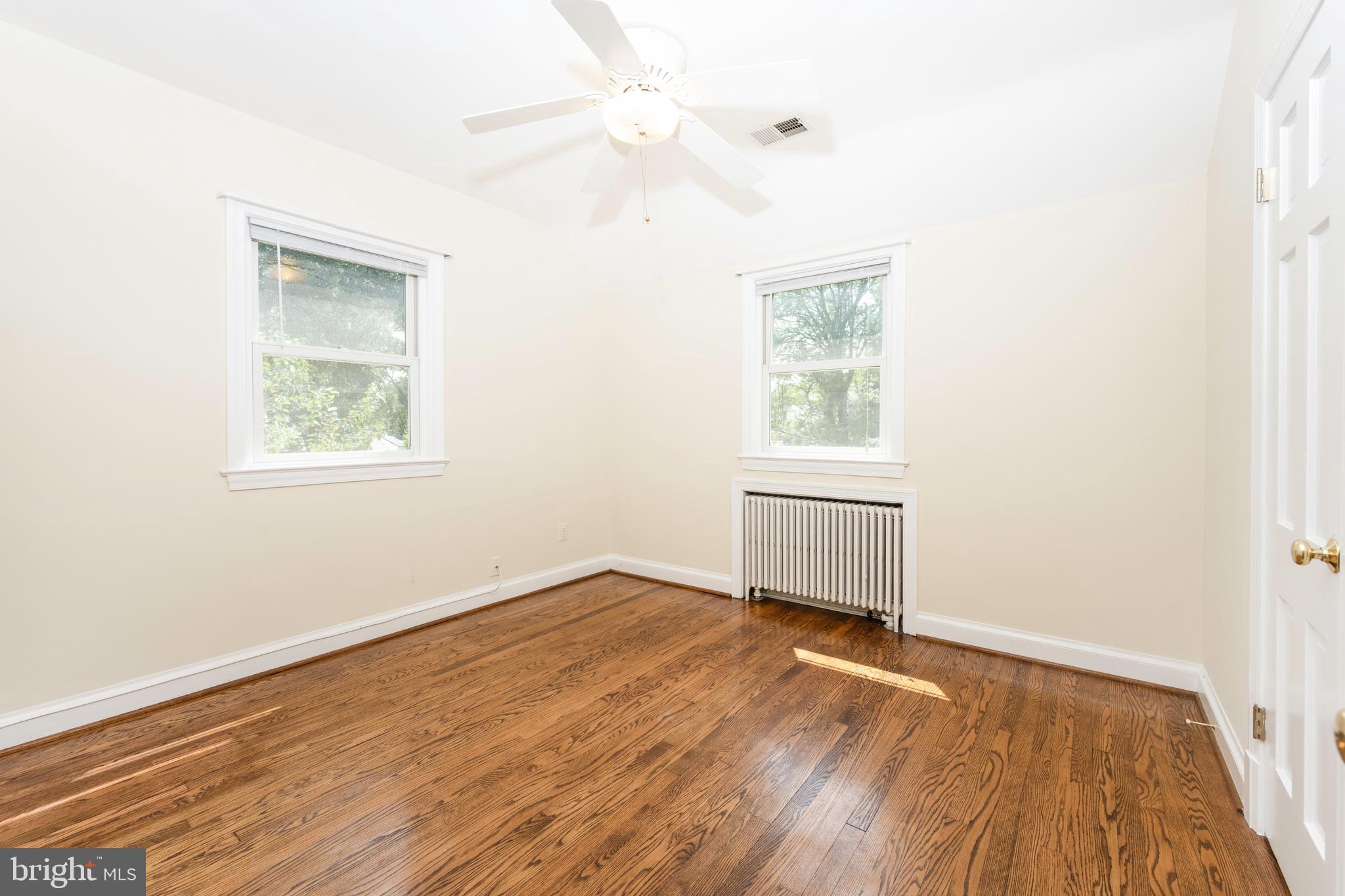 WOODSIDE FOREST - Residential Lease