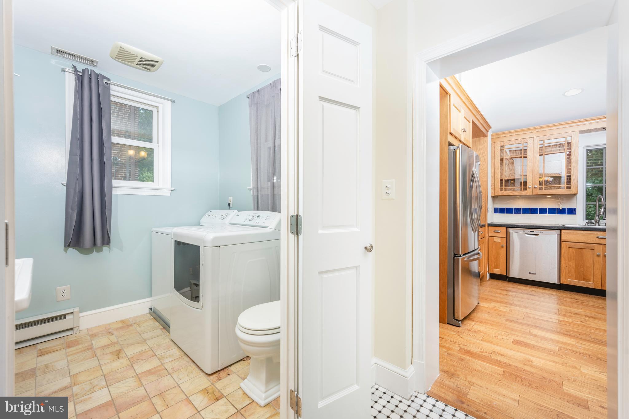 WOODSIDE FOREST - Residential Lease