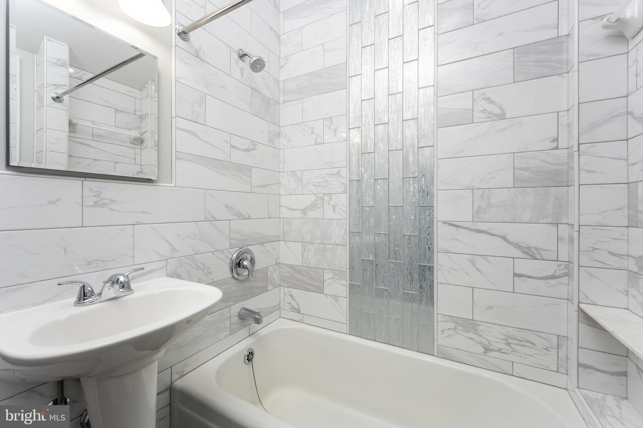 WOODSIDE FOREST - Residential Lease