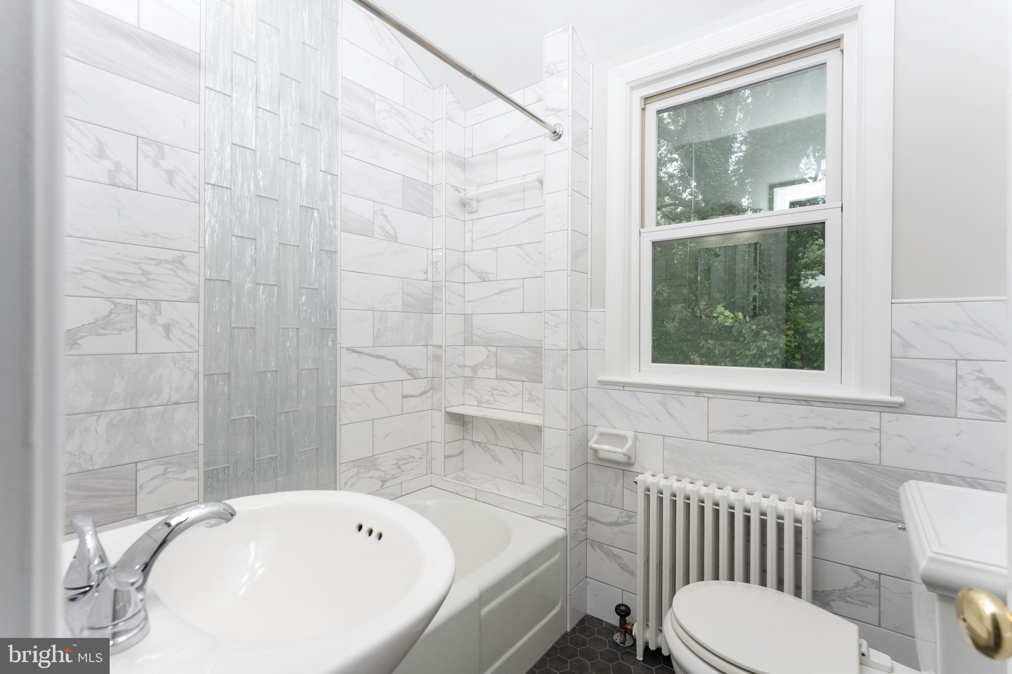 WOODSIDE FOREST - Residential Lease