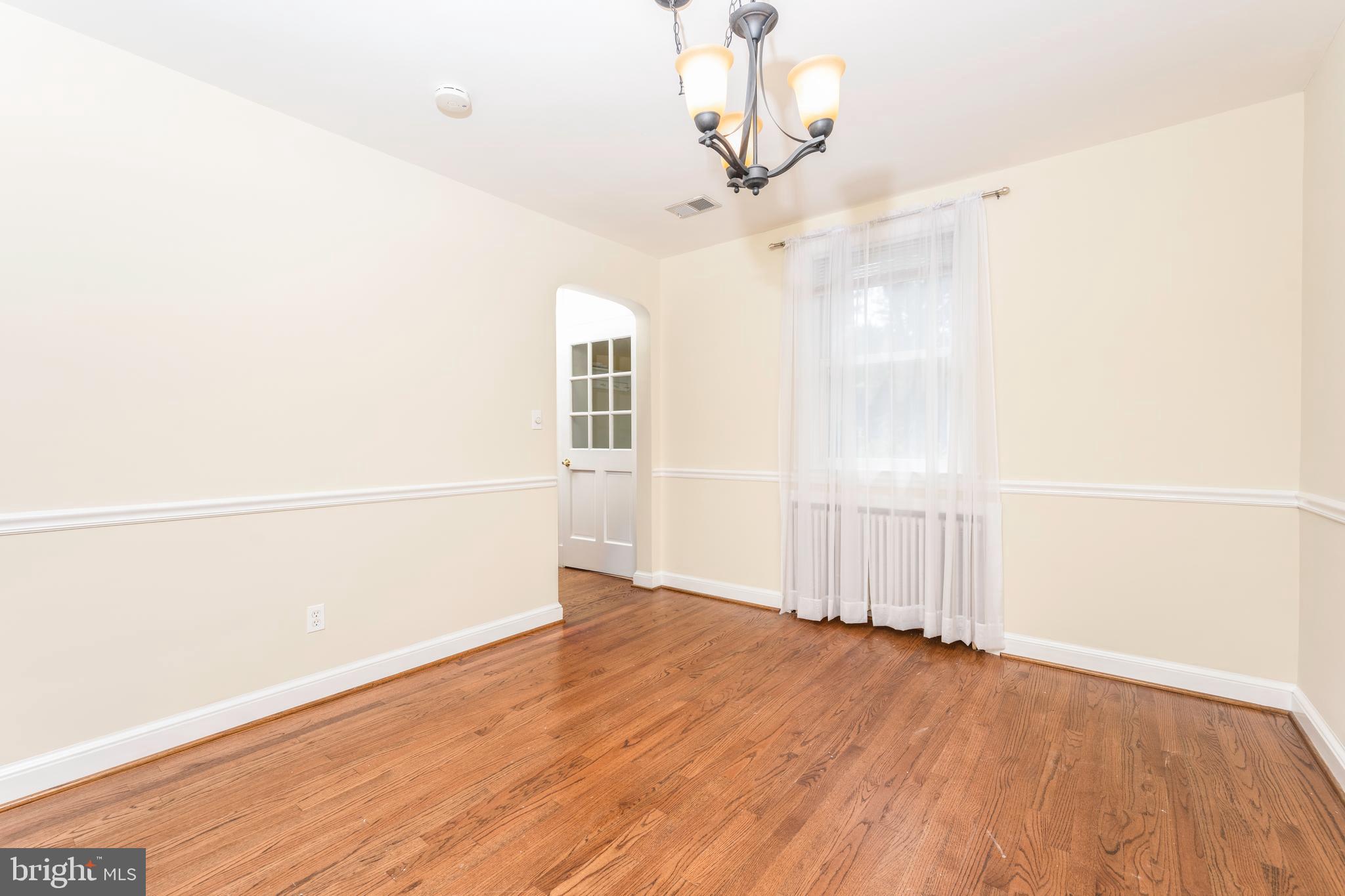 WOODSIDE FOREST - Residential Lease