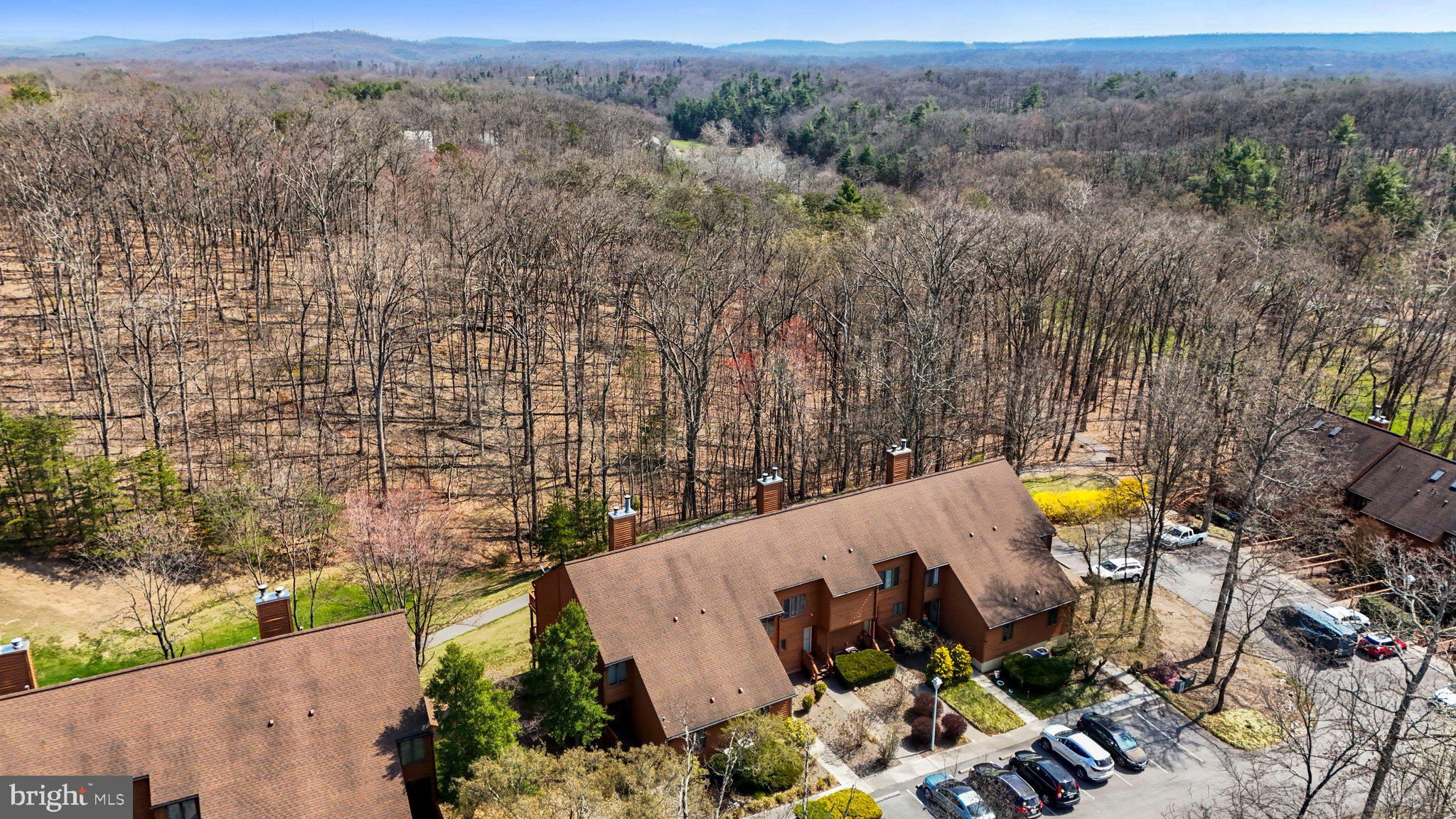 THE WOODS - Residential