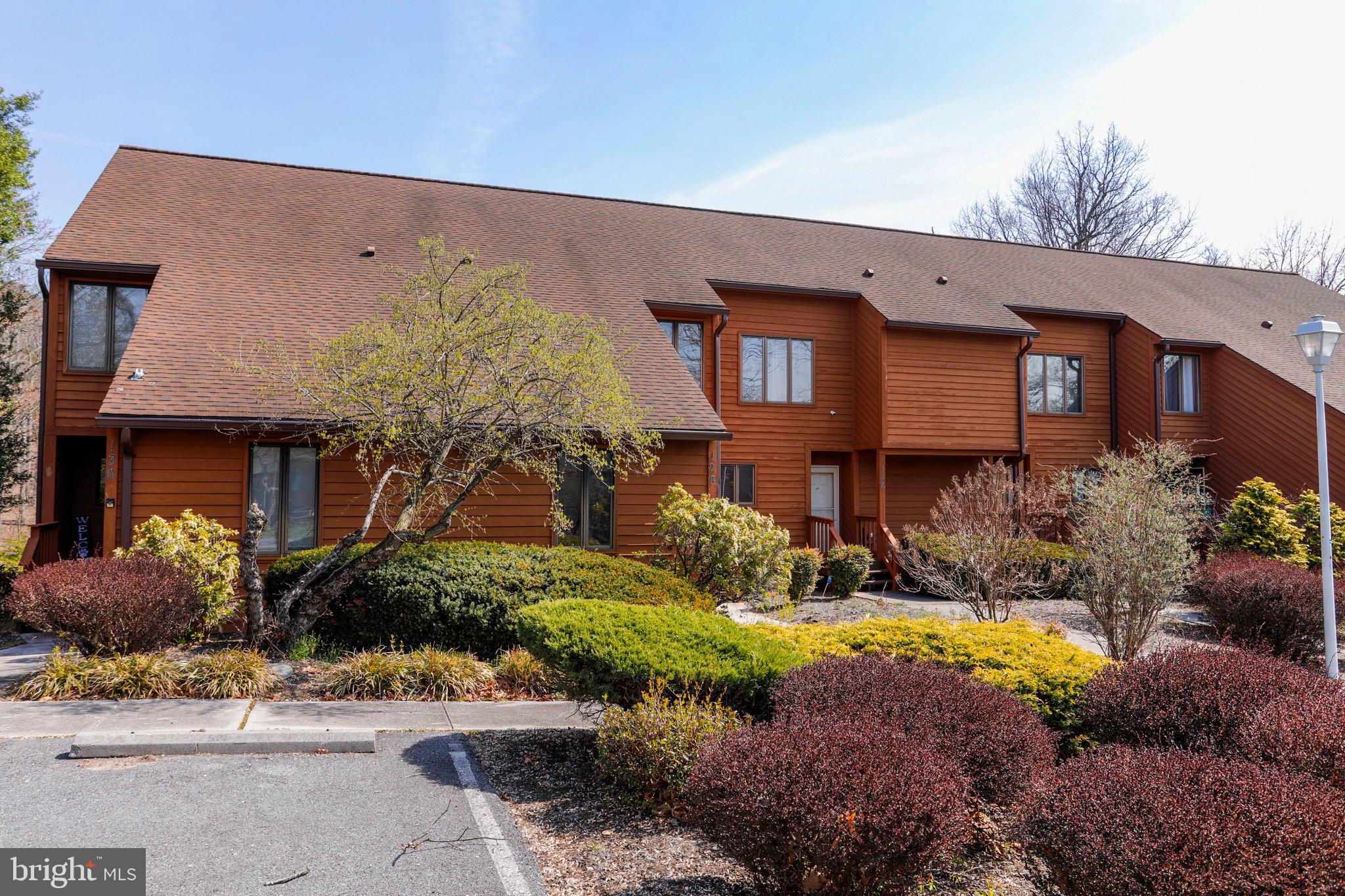 THE WOODS - Residential