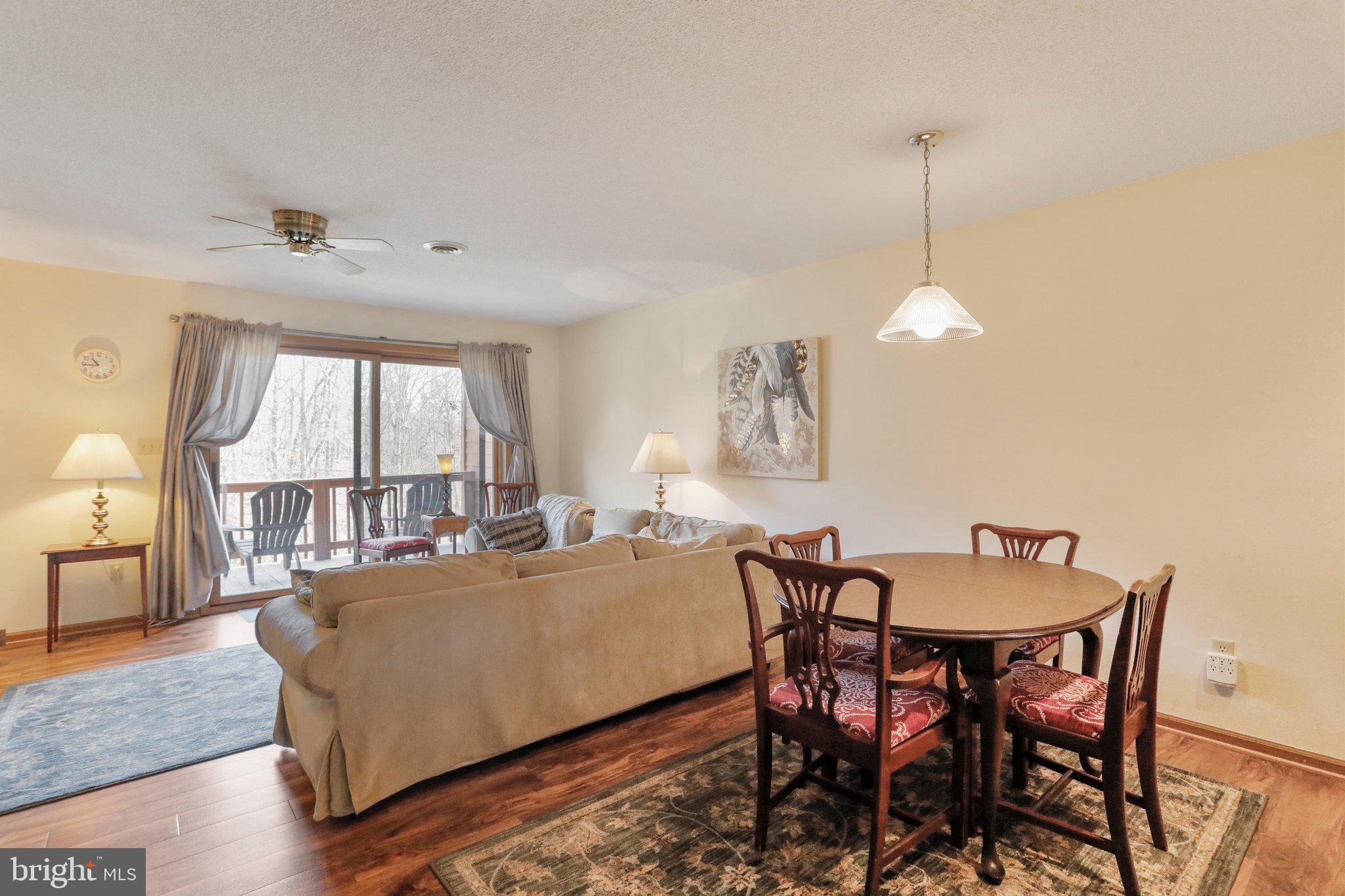 THE WOODS - Residential