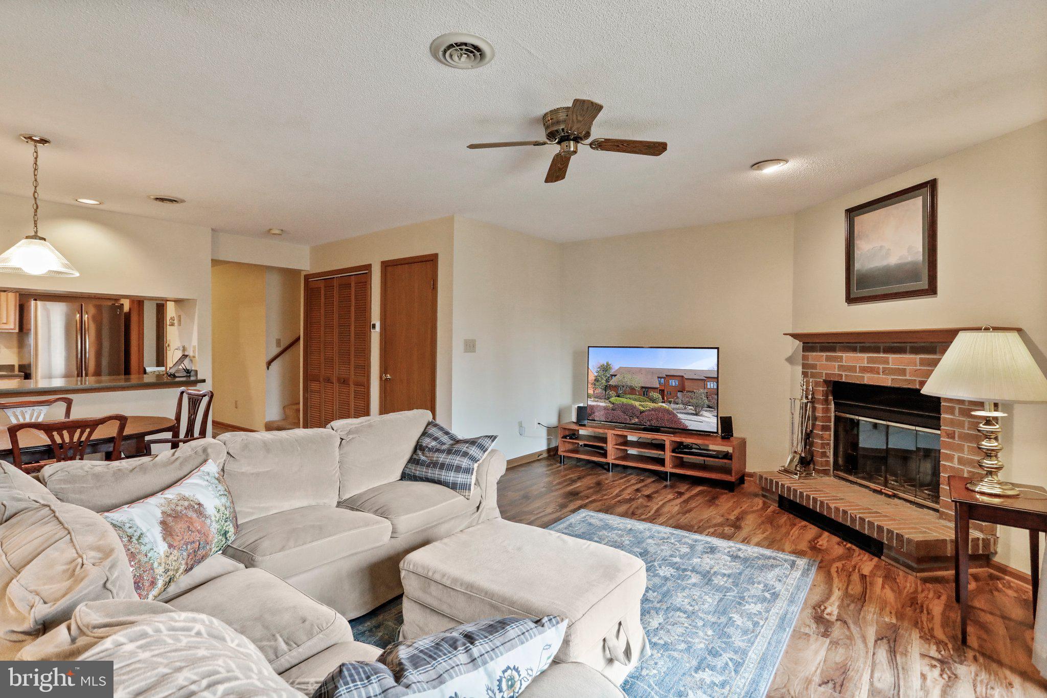 THE WOODS - Residential