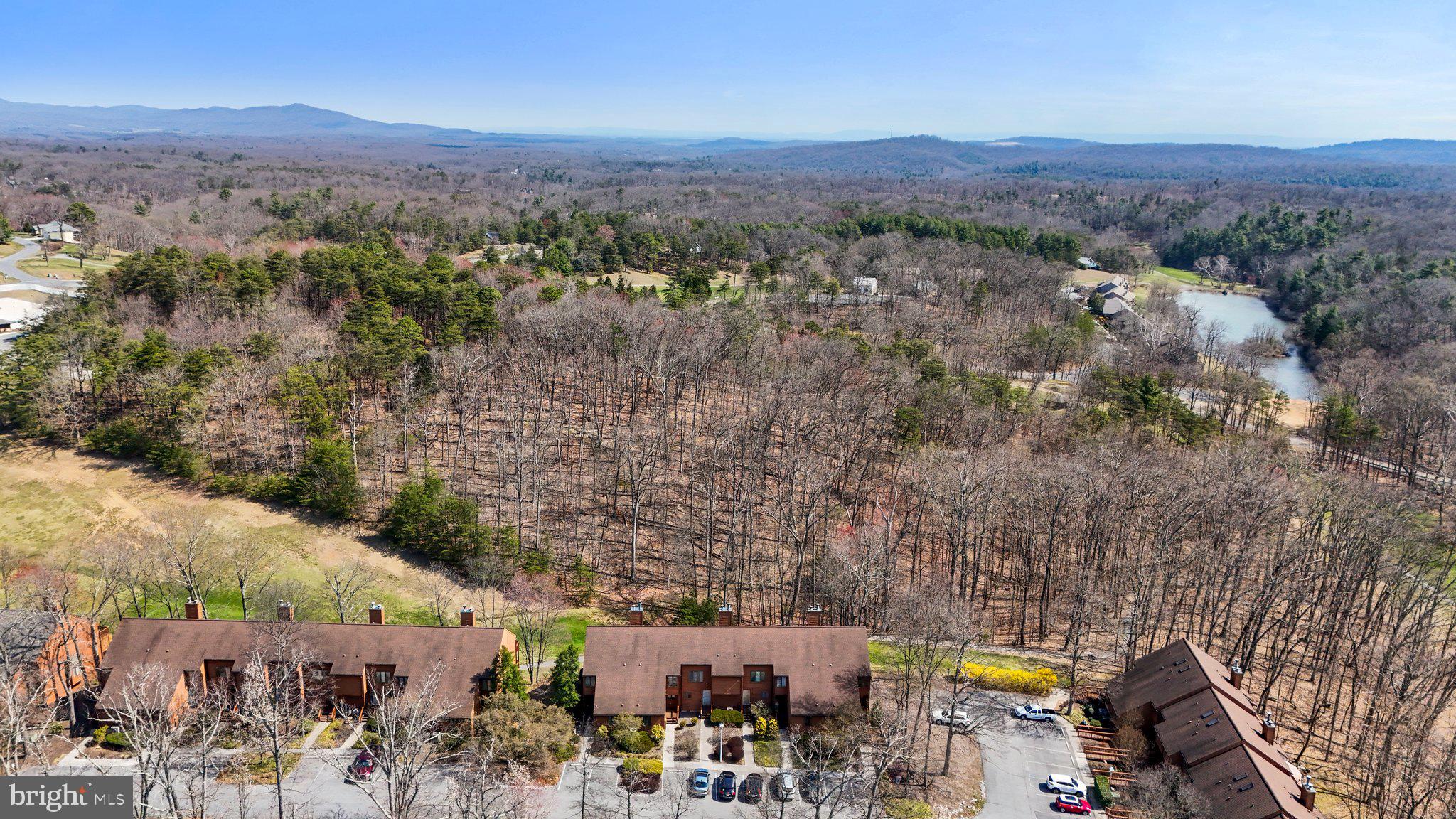 THE WOODS - Residential