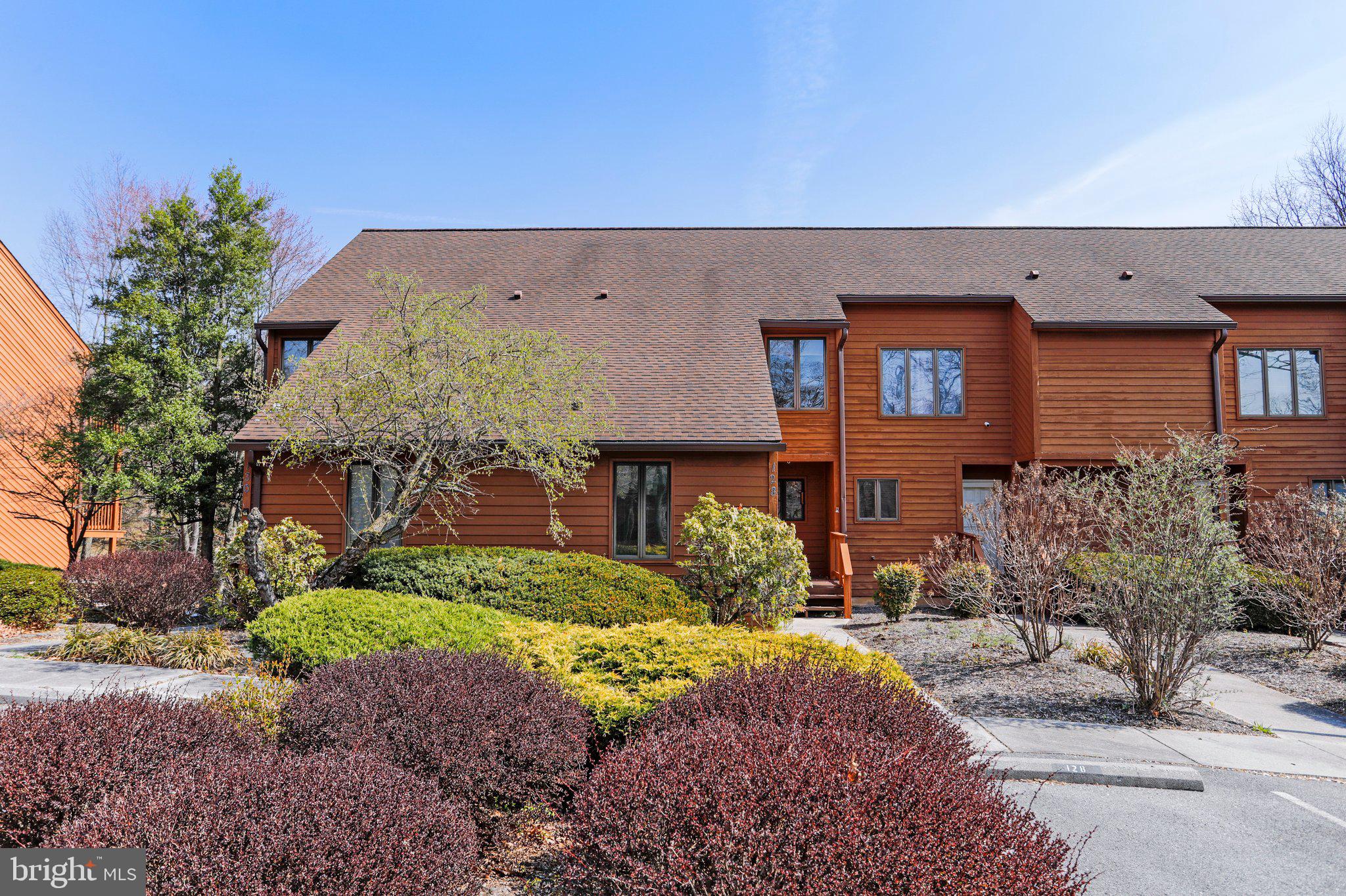 THE WOODS - Residential