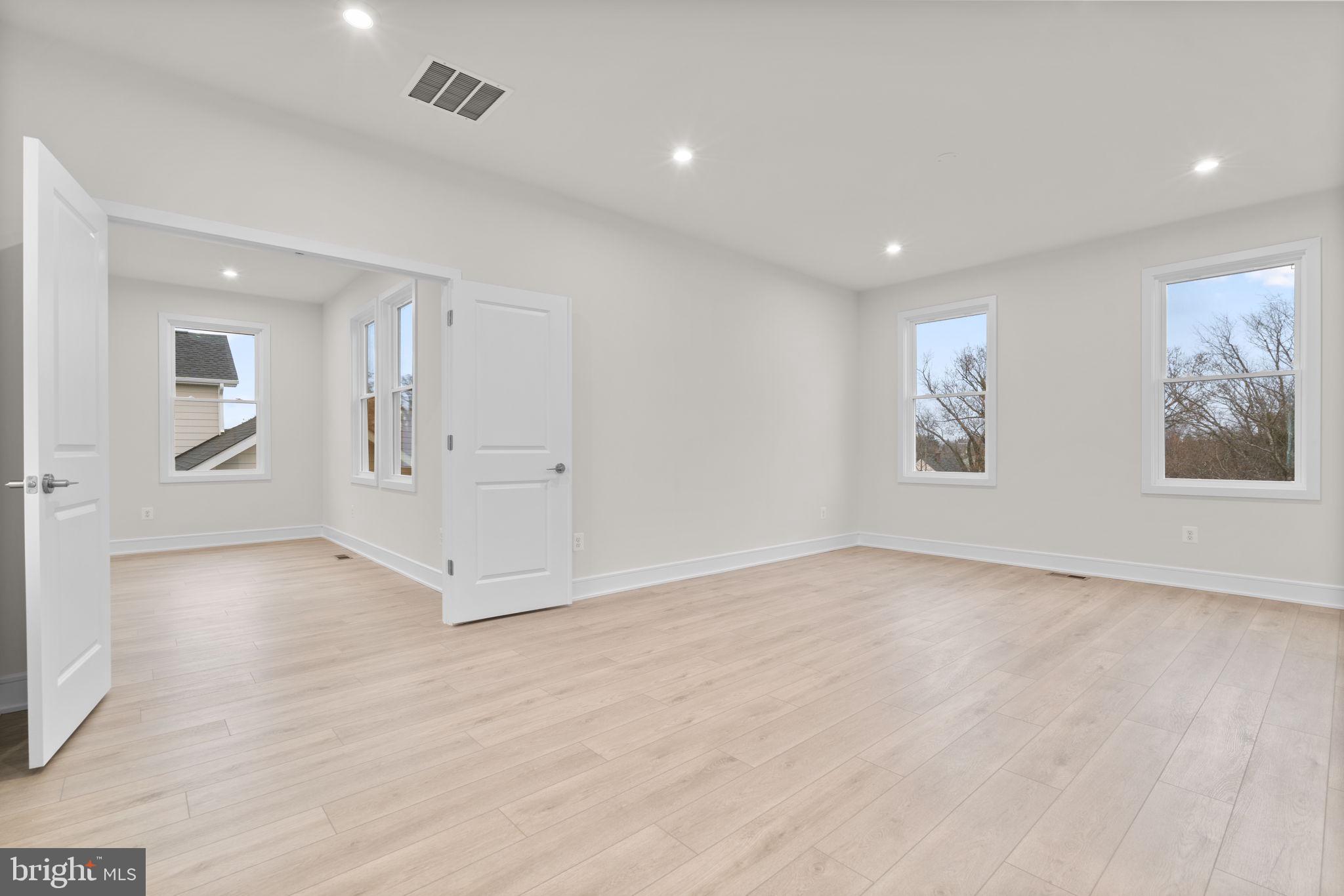 HERITAGE AT MARSHALL - Residential