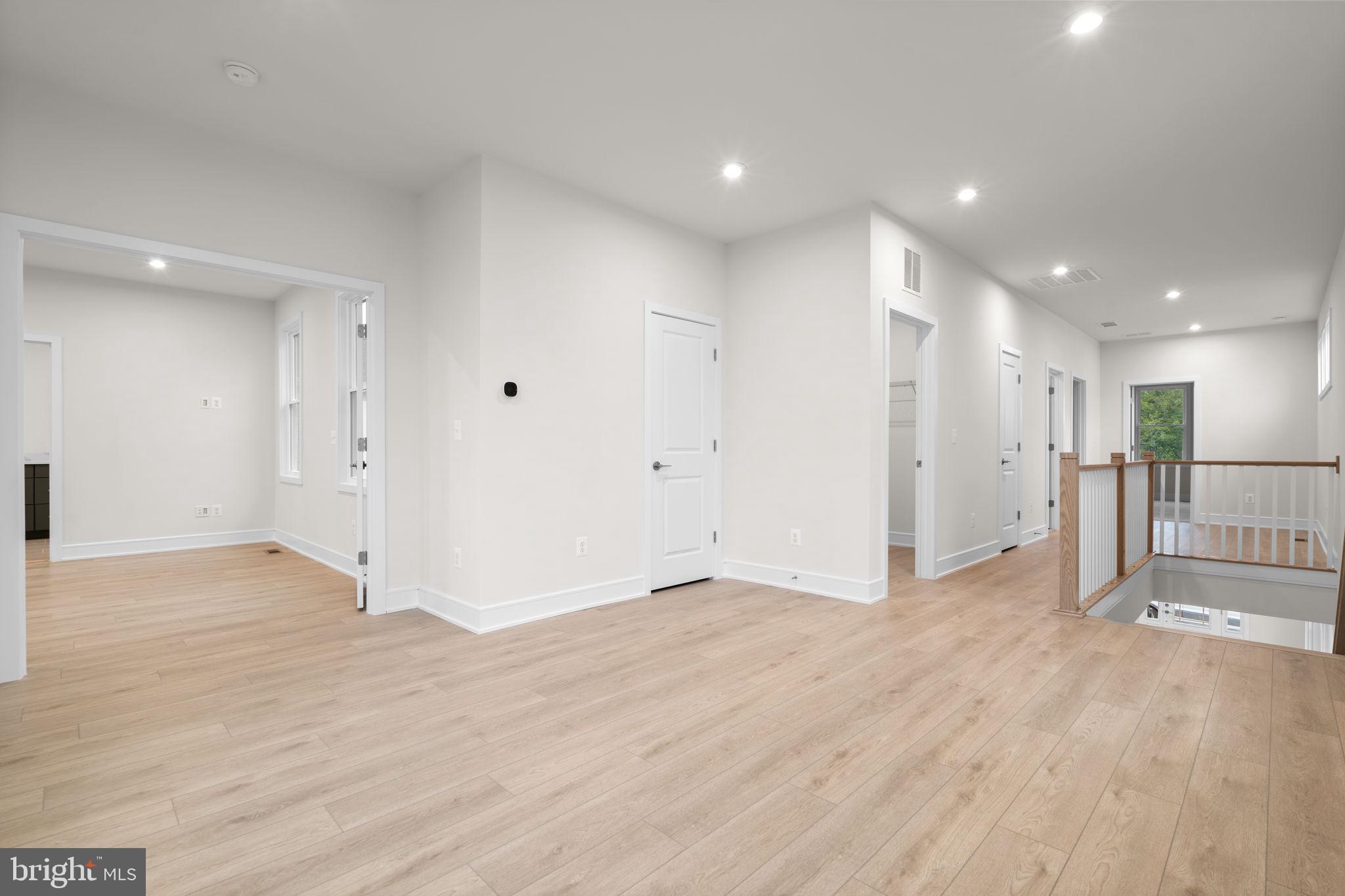 HERITAGE AT MARSHALL - Residential