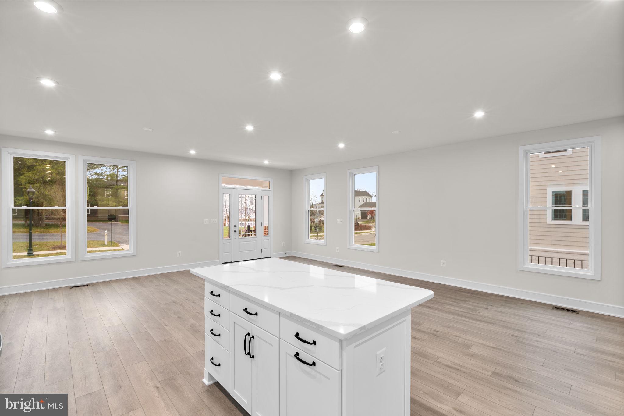 HERITAGE AT MARSHALL - Residential