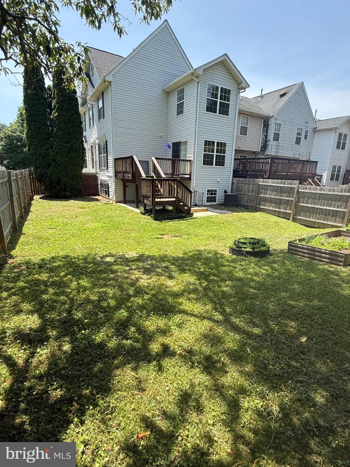 2215 TIDAL VIEW GARTH