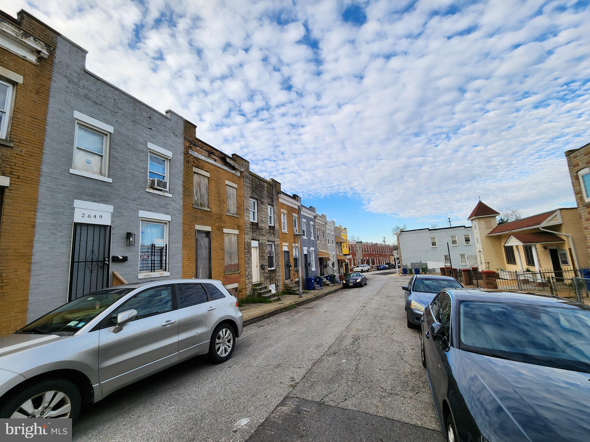 MILL HILL - Residential