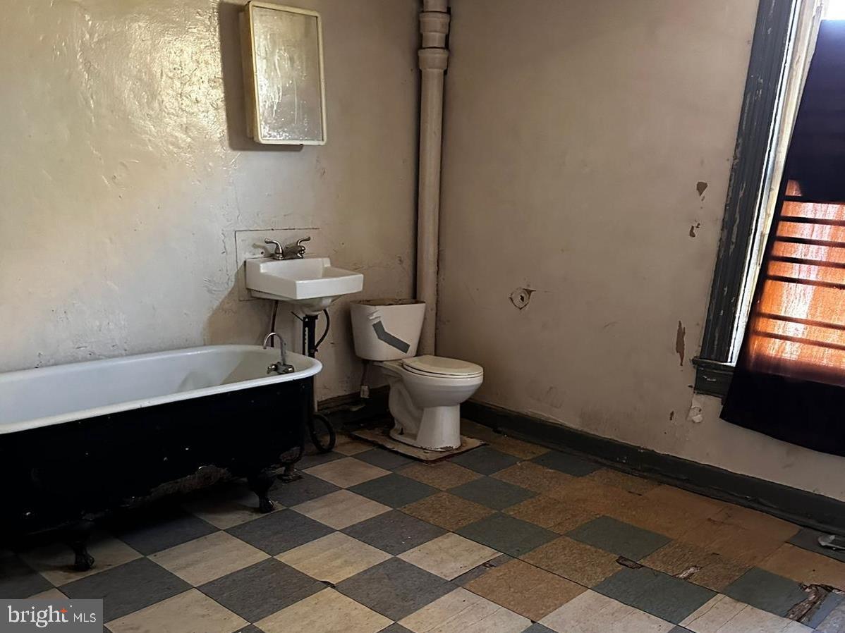 MILL HILL - Residential