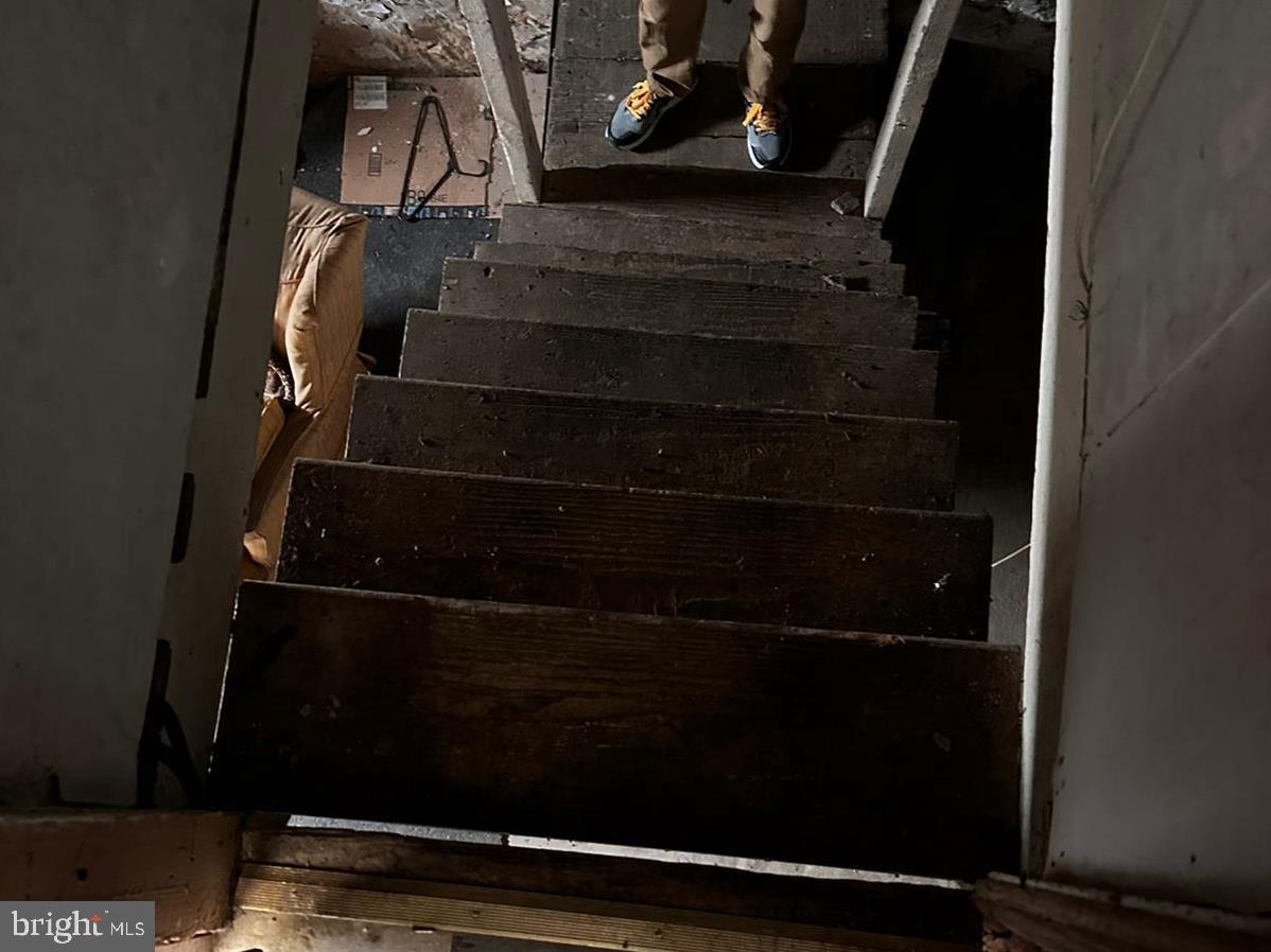 MILL HILL - Residential