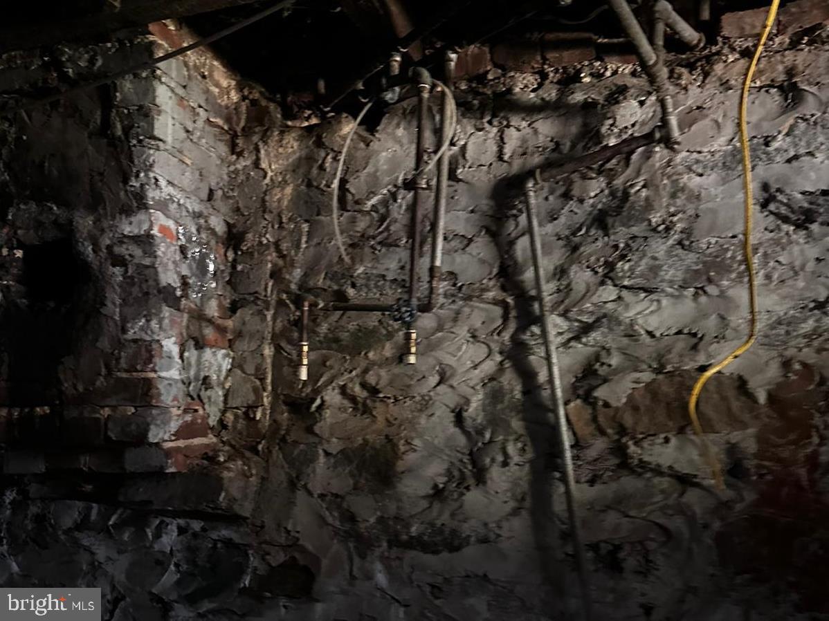 MILL HILL - Residential