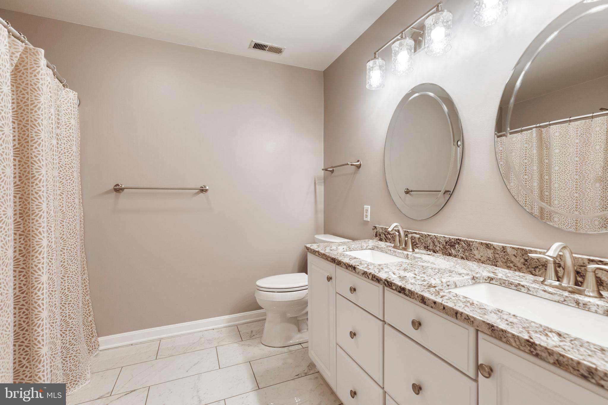 FOX RUN - Residential