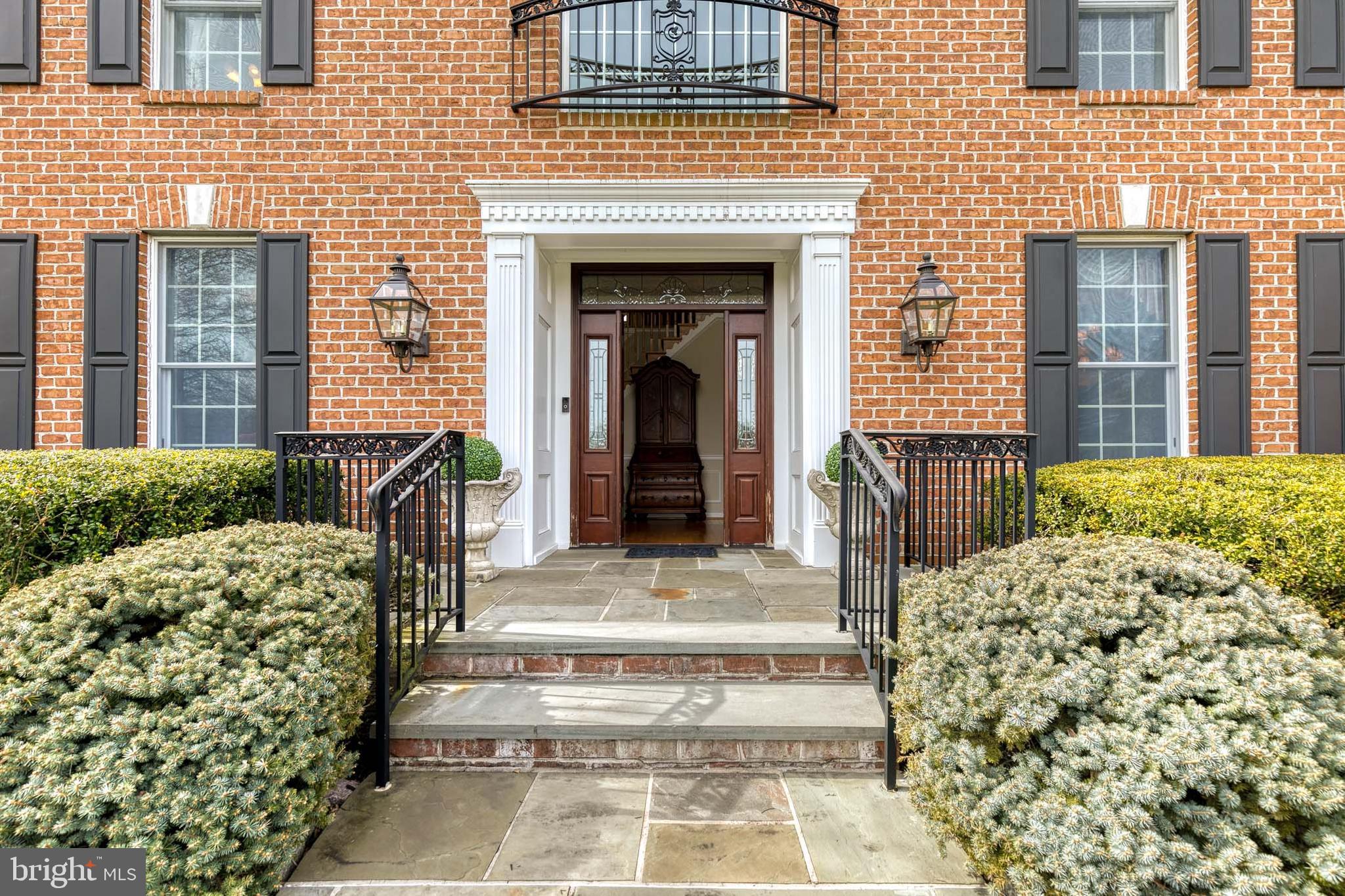 FOX RUN - Residential