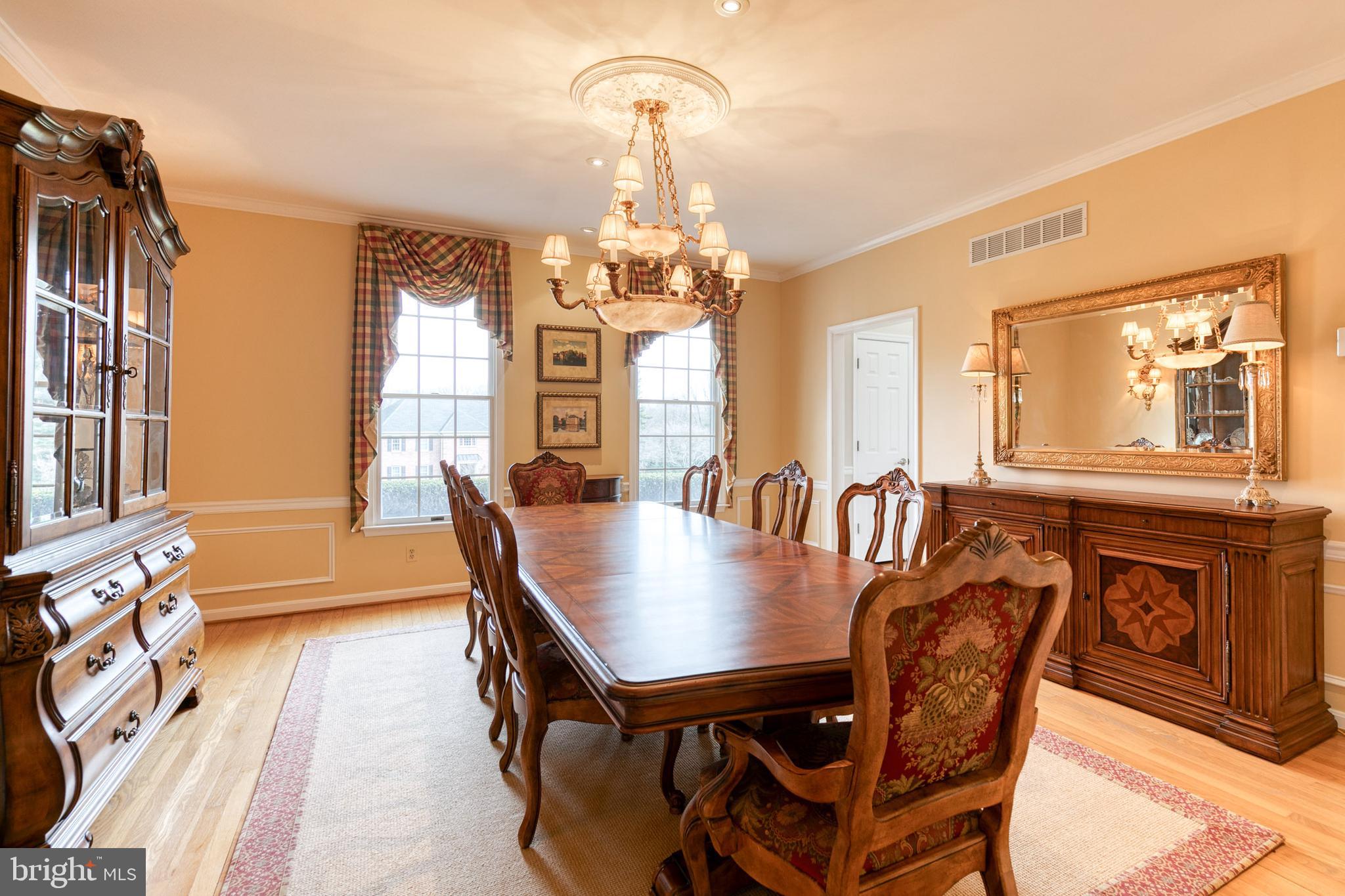 FOX RUN - Residential