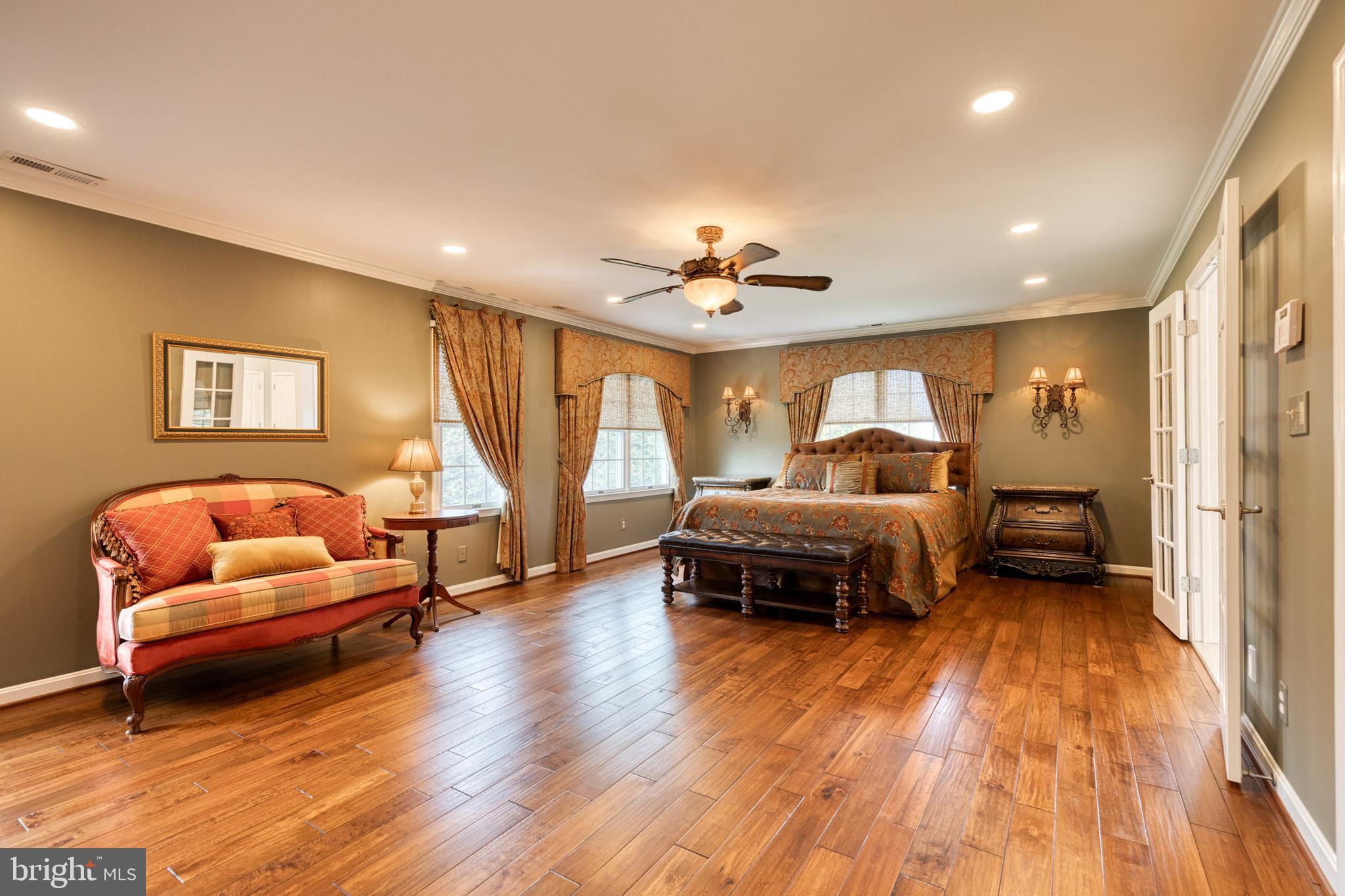 FOX RUN - Residential