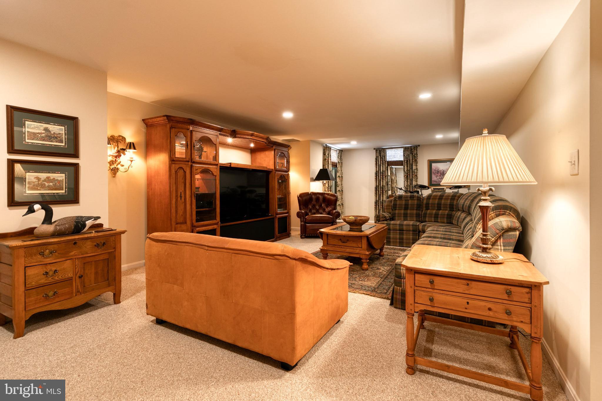 FOX RUN - Residential