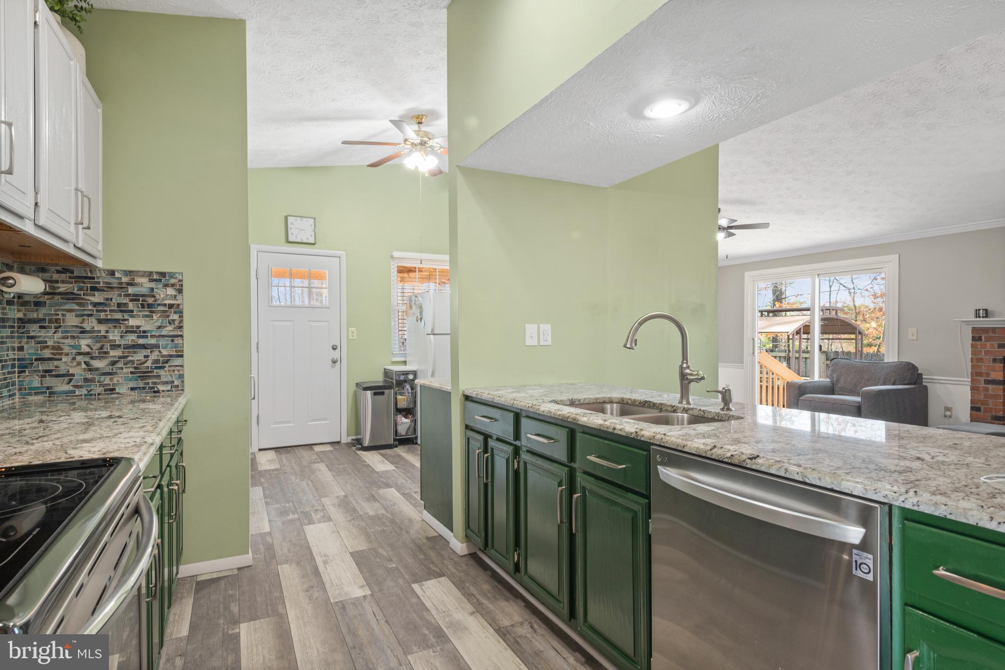 PLEASANT VALLEY - Residential