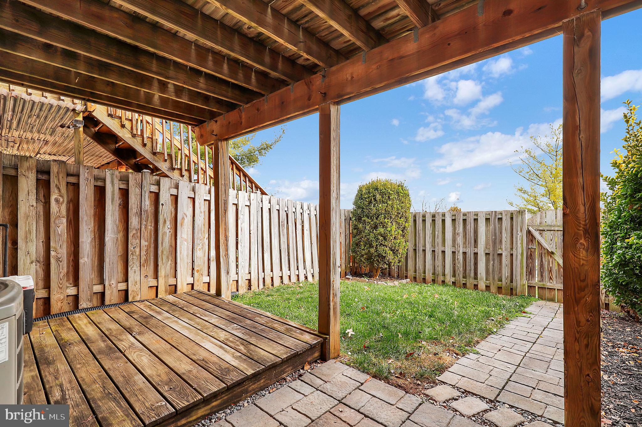 BALLENGER CREEK MEADOWS - Residential