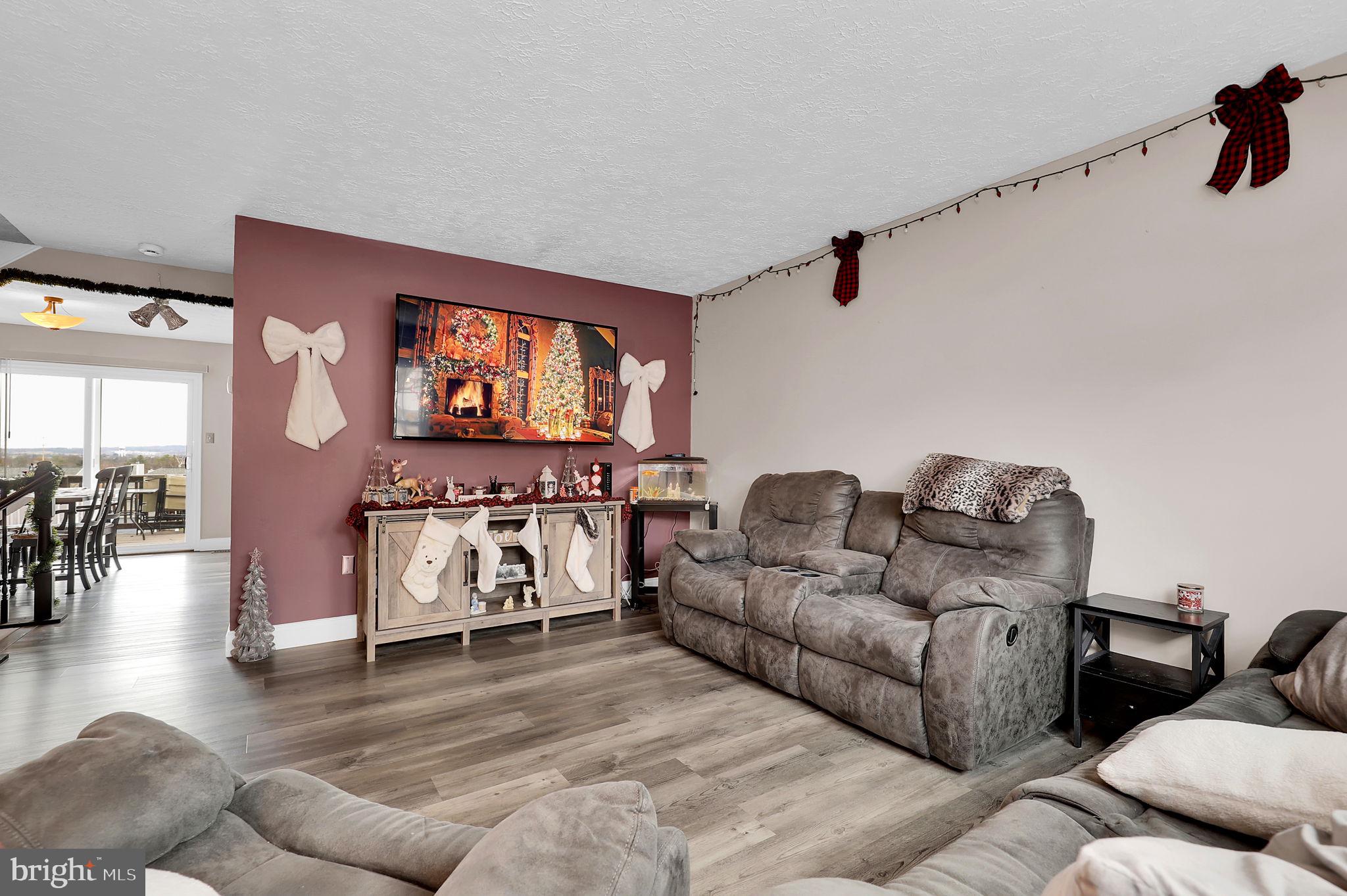 6318 NEW HAVEN COURT