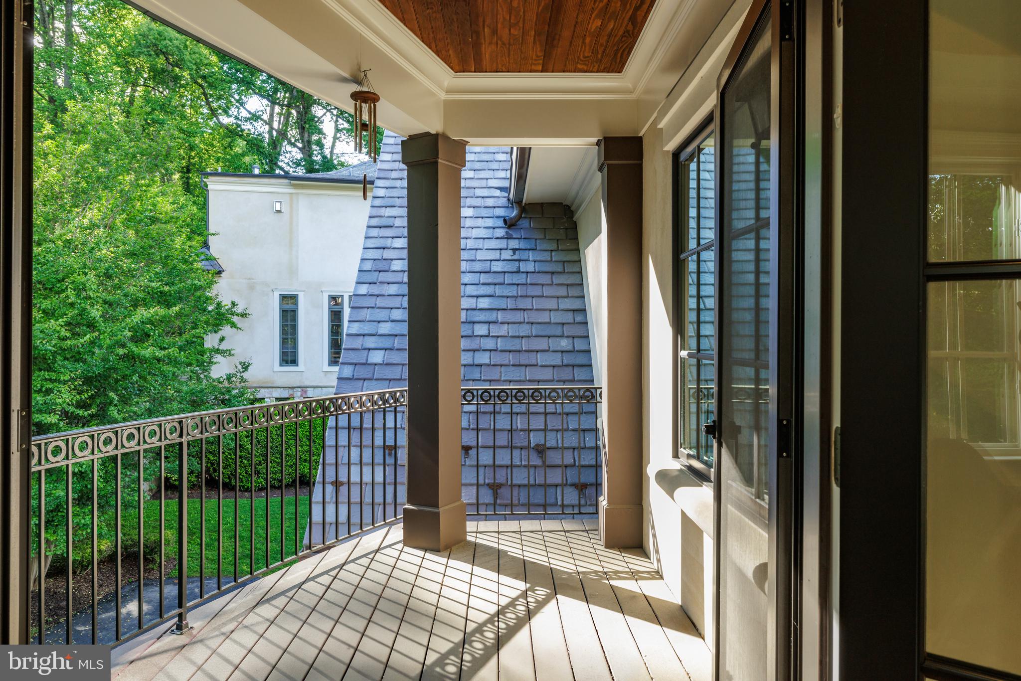 BRADLEY HILLS GROVE - Residential