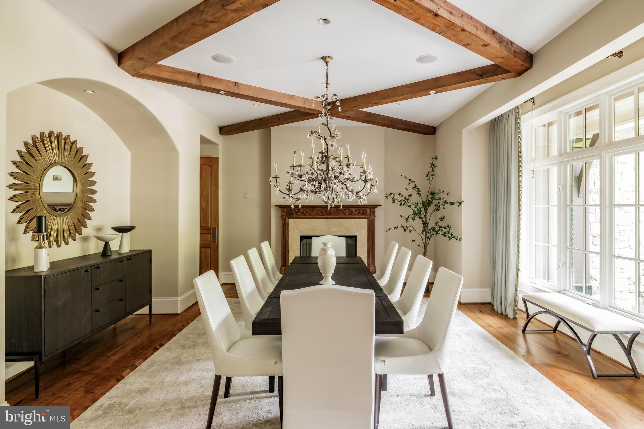 BRADLEY HILLS GROVE - Residential