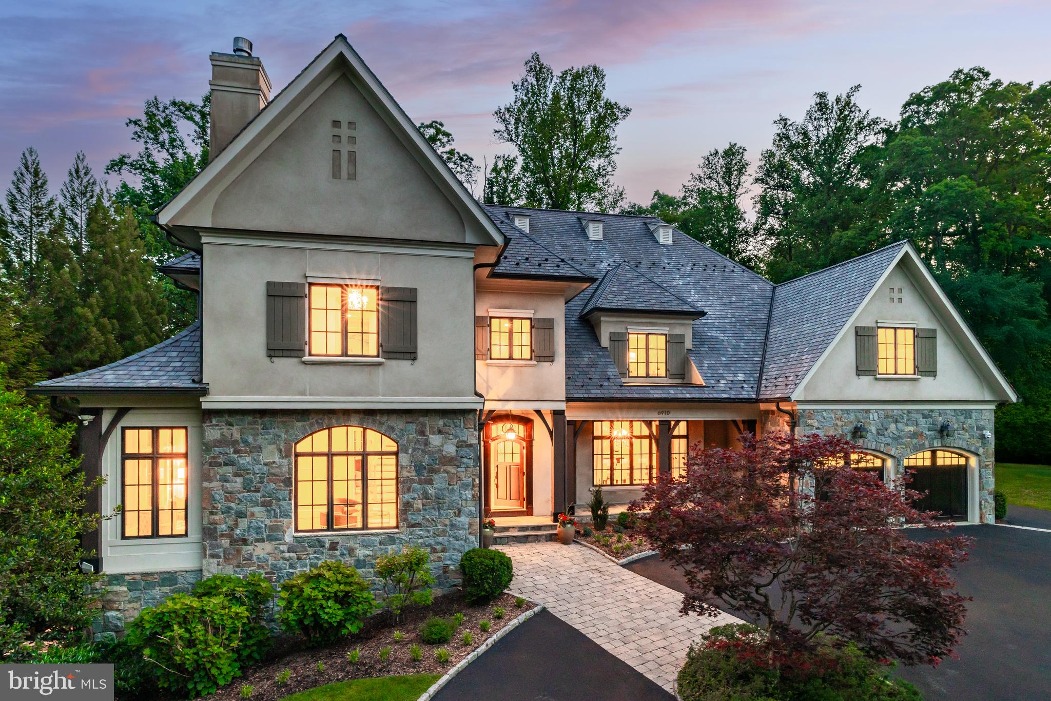 BRADLEY HILLS GROVE - Residential