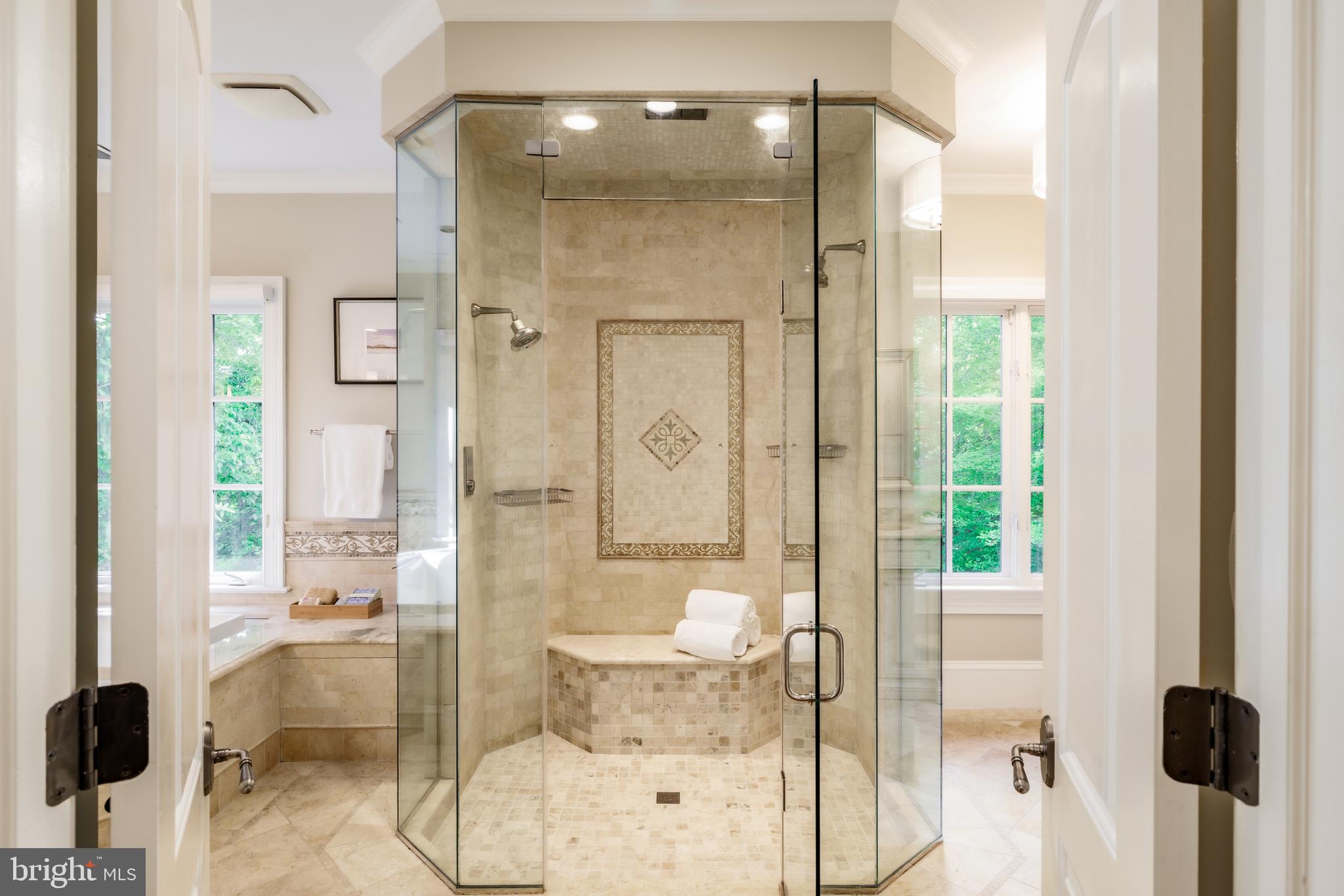 BRADLEY HILLS GROVE - Residential