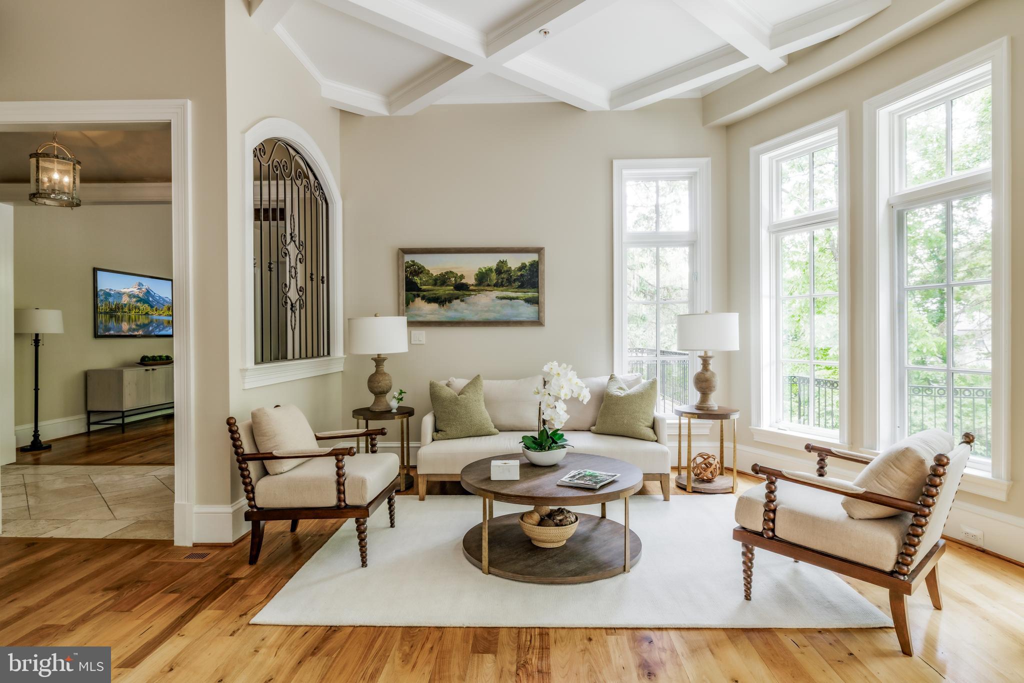 BRADLEY HILLS GROVE - Residential