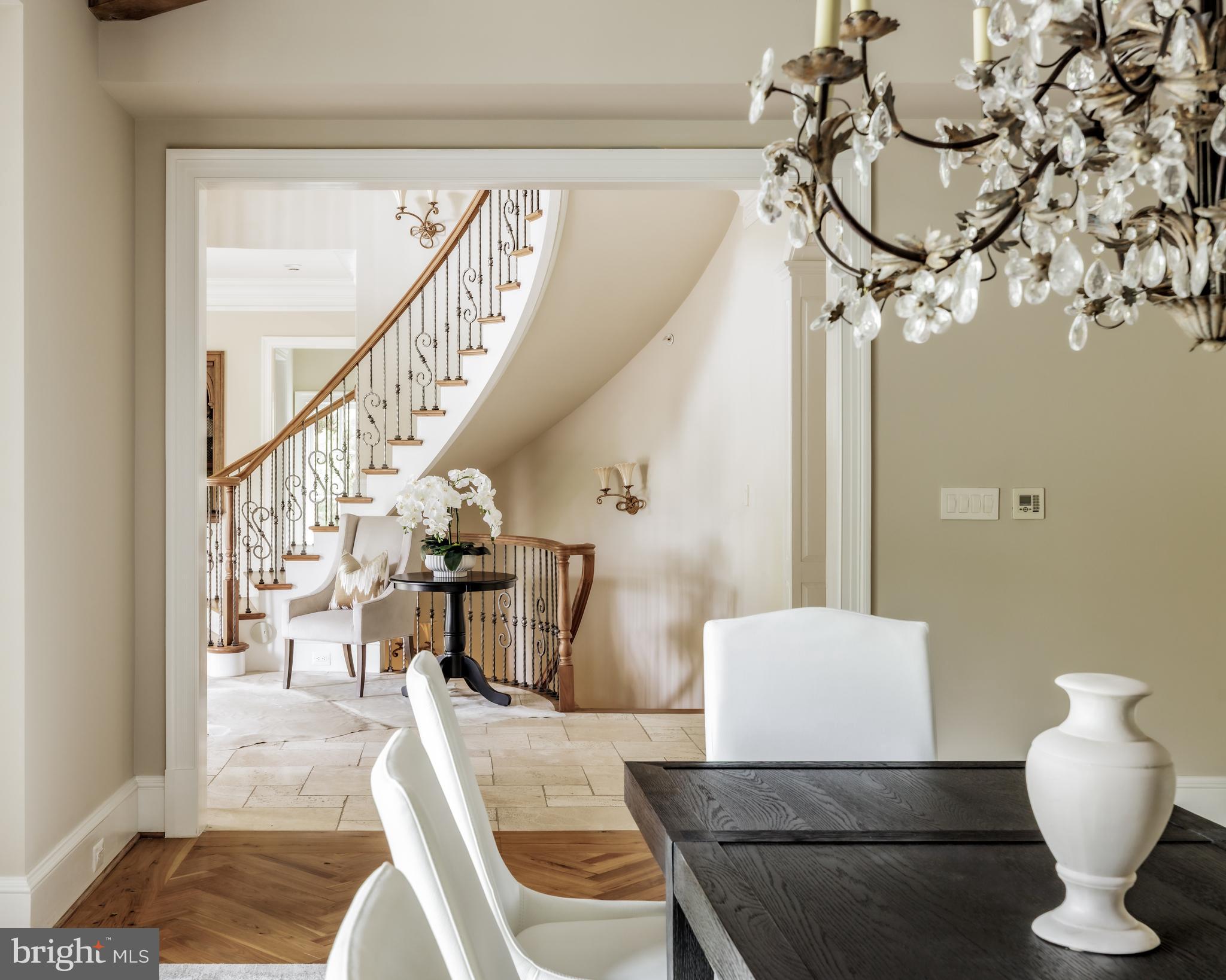 BRADLEY HILLS GROVE - Residential