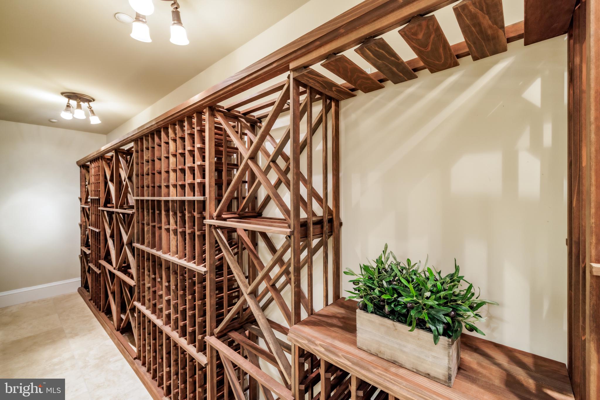 BRADLEY HILLS GROVE - Residential