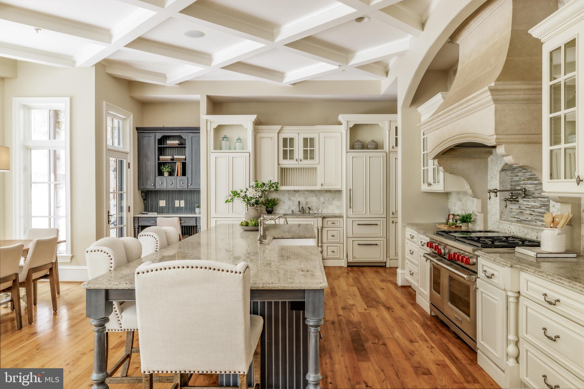 BRADLEY HILLS GROVE - Residential