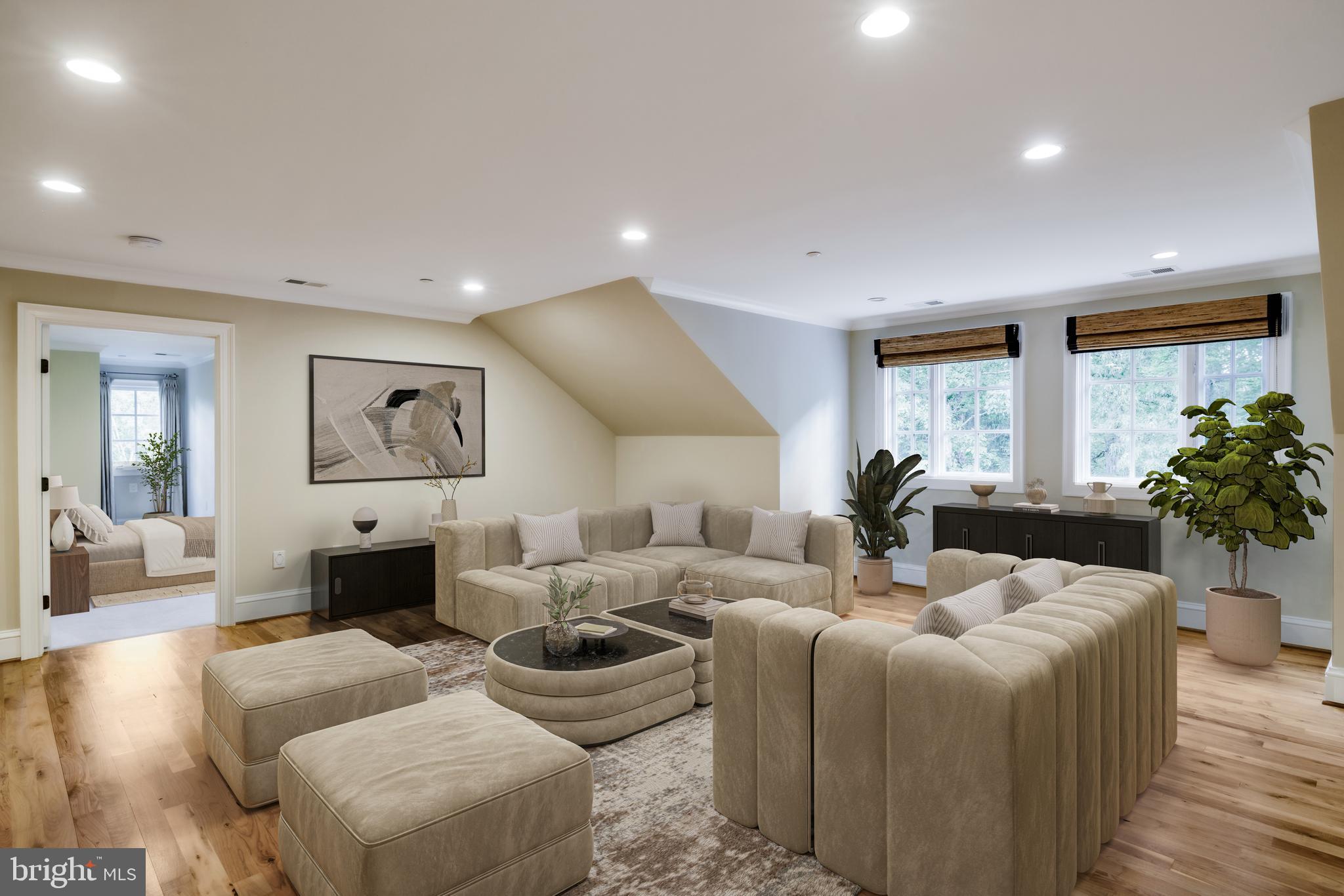 BRADLEY HILLS GROVE - Residential