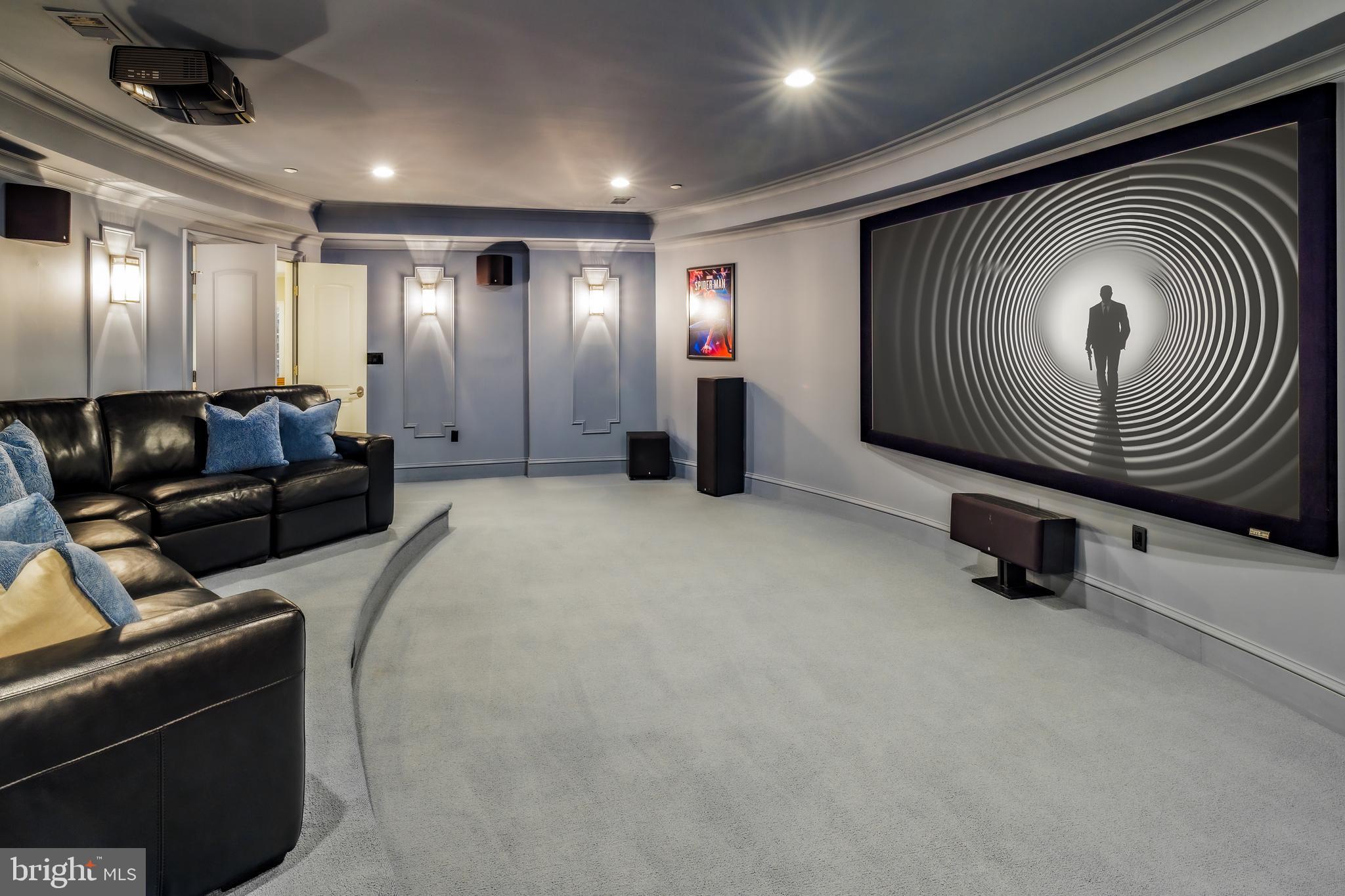 BRADLEY HILLS GROVE - Residential