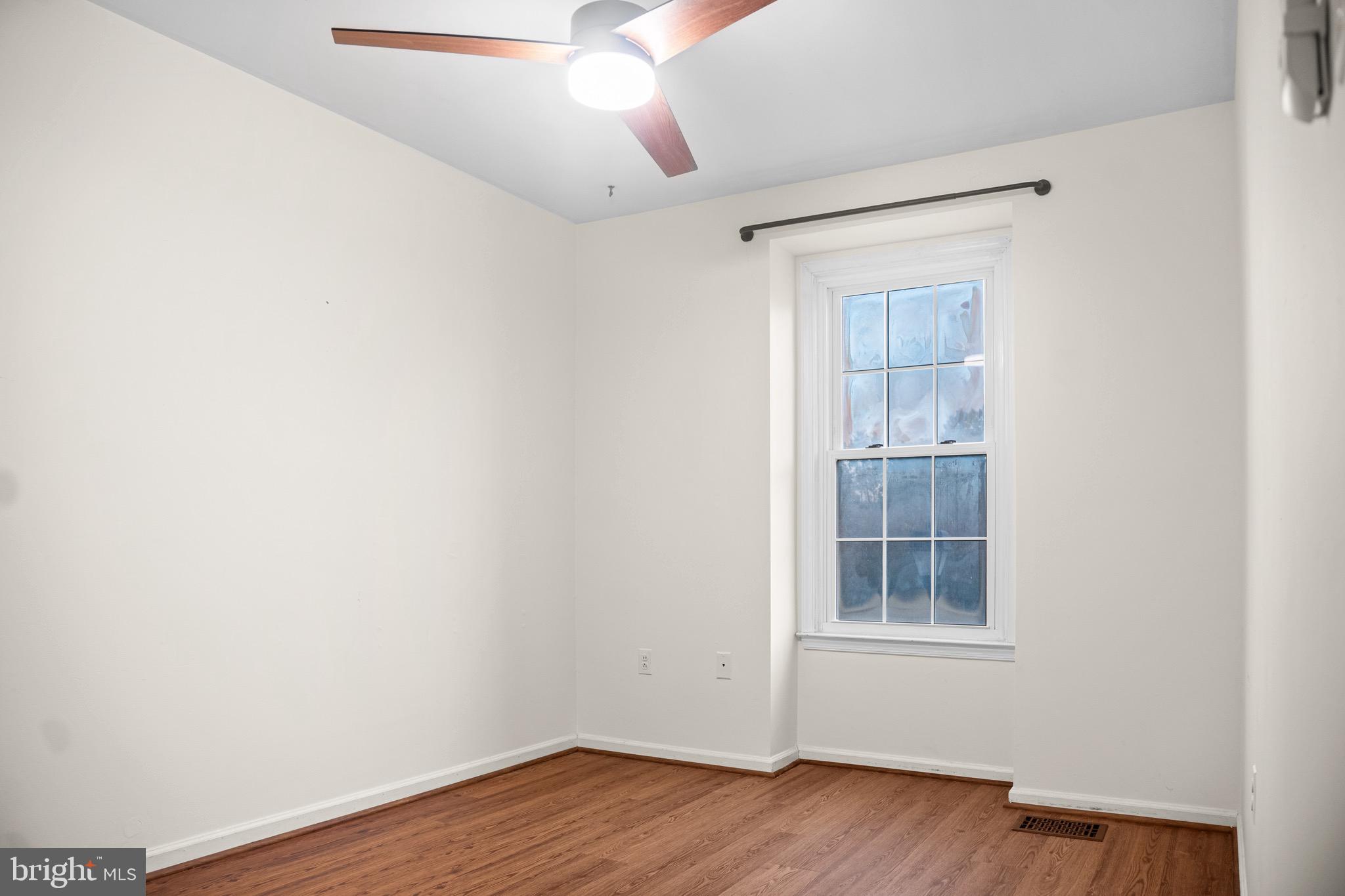 BELLE AMI CONDO-PHASE 1> - Residential