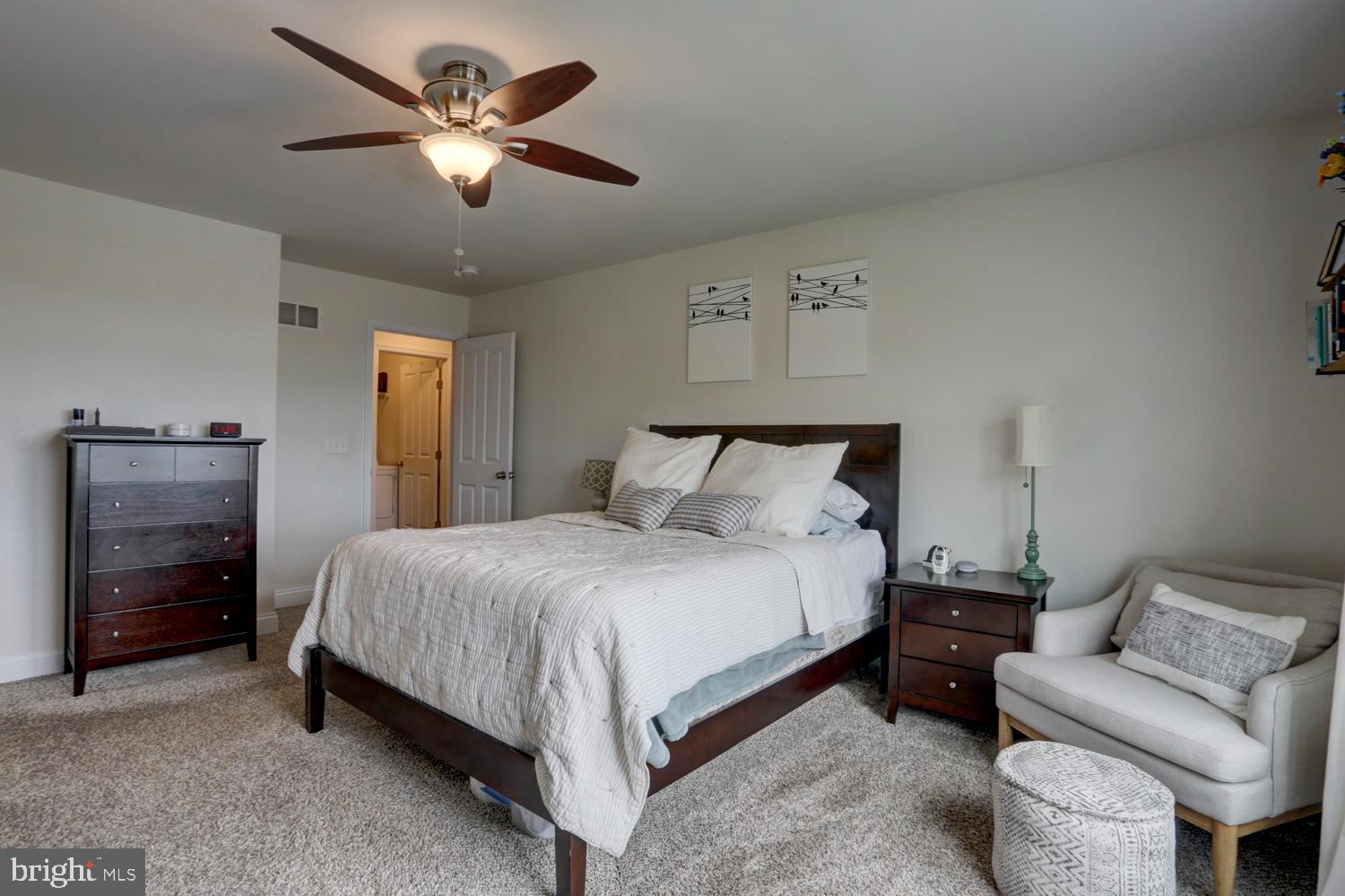 FAIRVILLE HEIGHTS - Residential