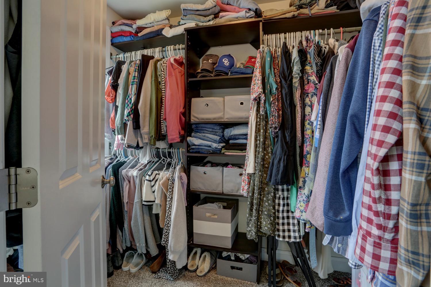 FAIRVILLE HEIGHTS - Residential