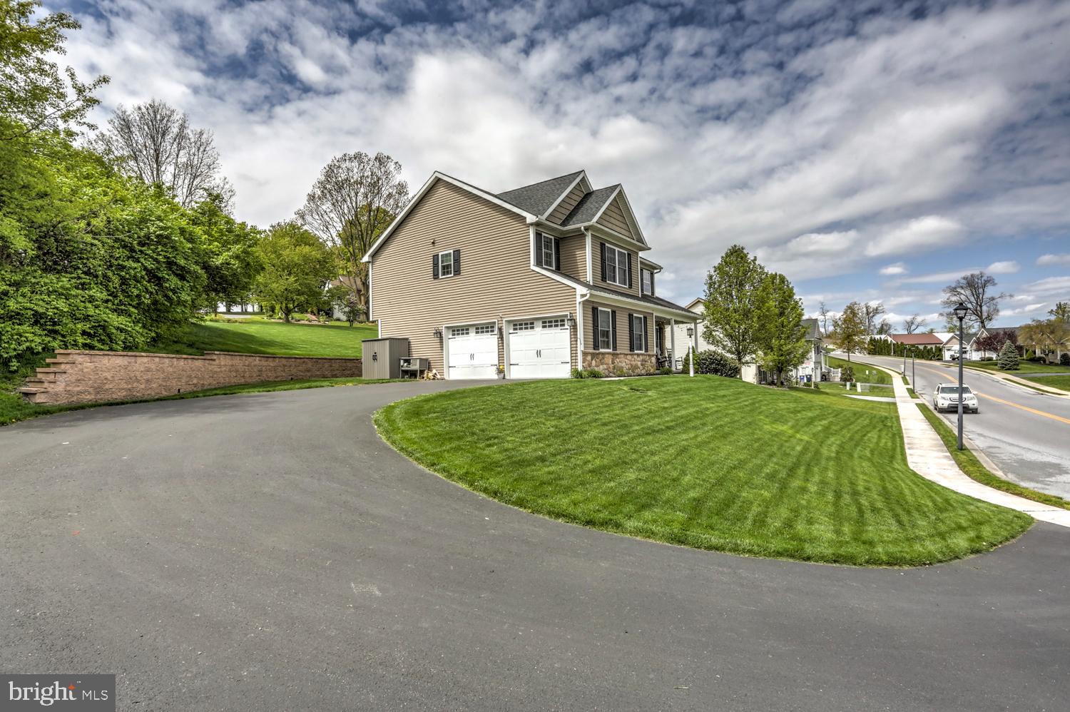 FAIRVILLE HEIGHTS - Residential