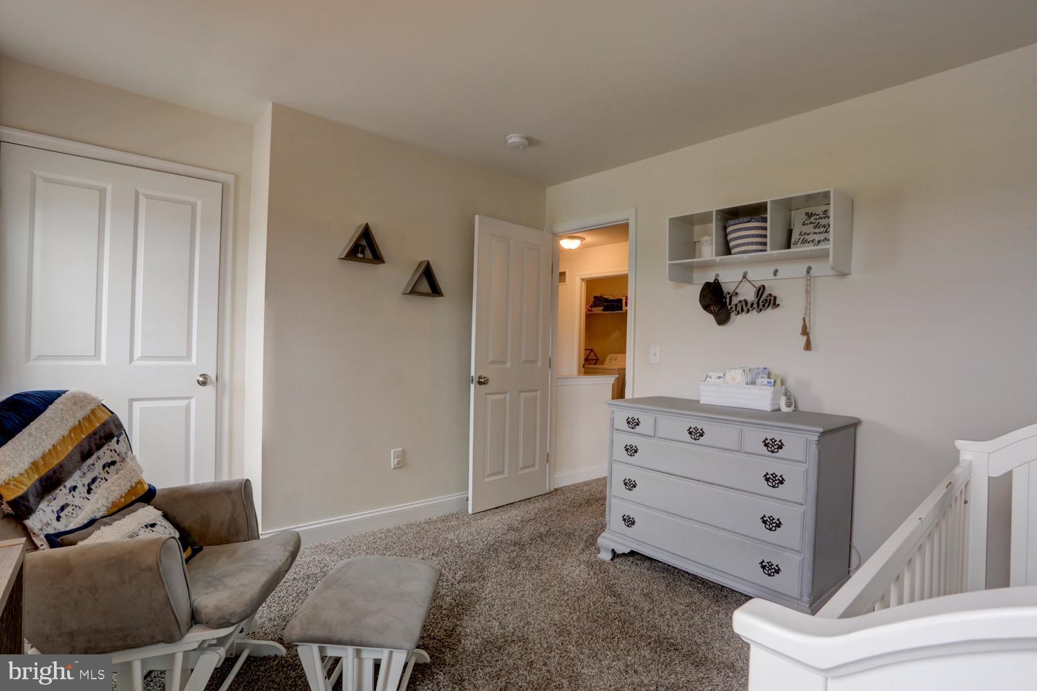 FAIRVILLE HEIGHTS - Residential