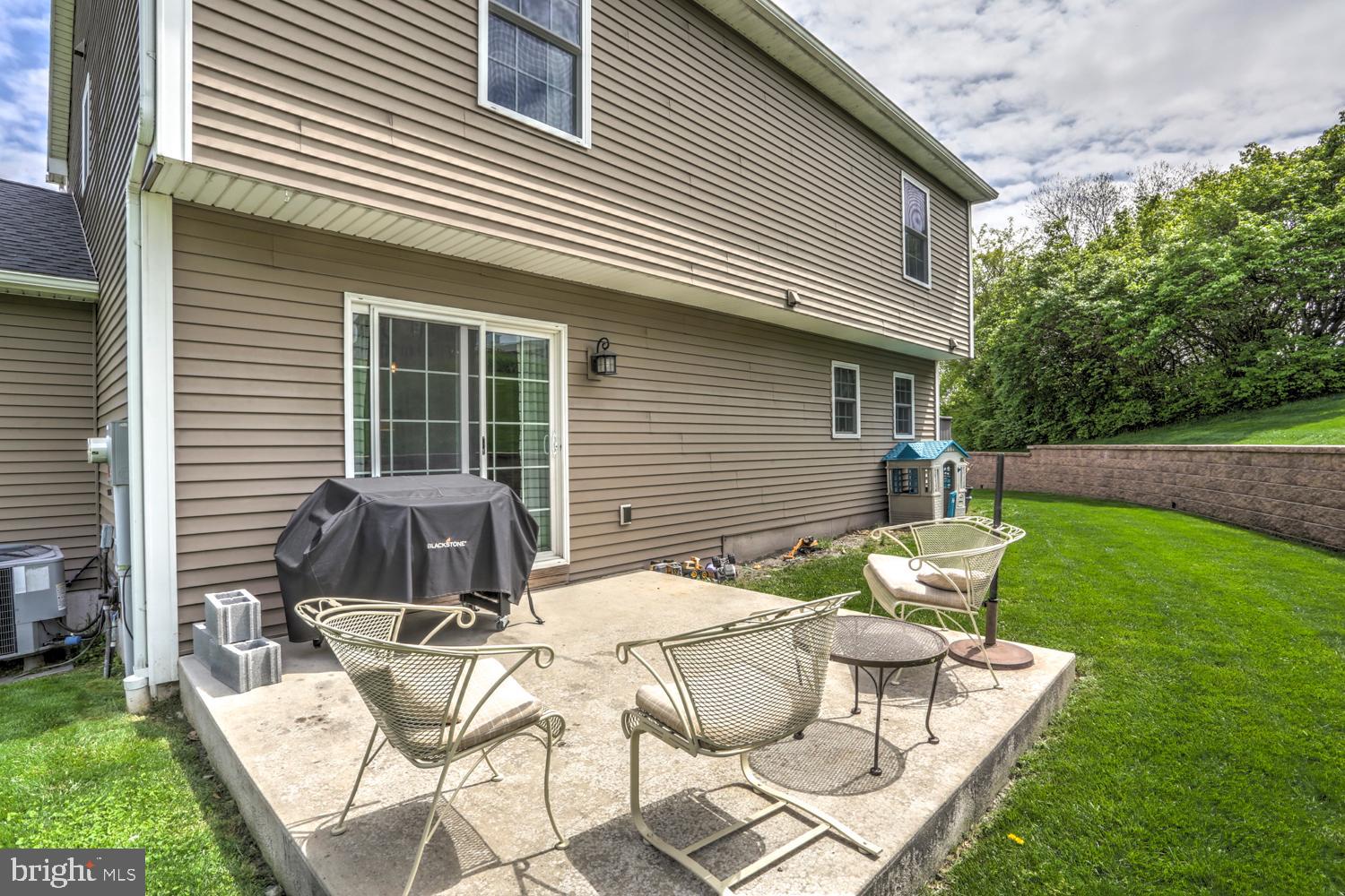 FAIRVILLE HEIGHTS - Residential