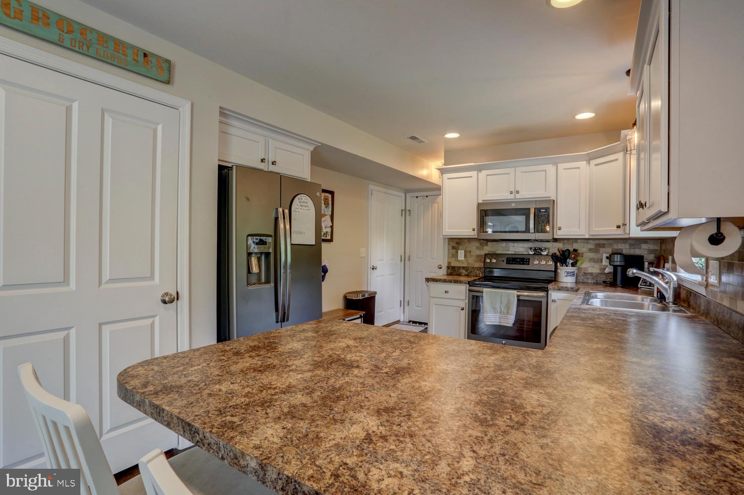 FAIRVILLE HEIGHTS - Residential