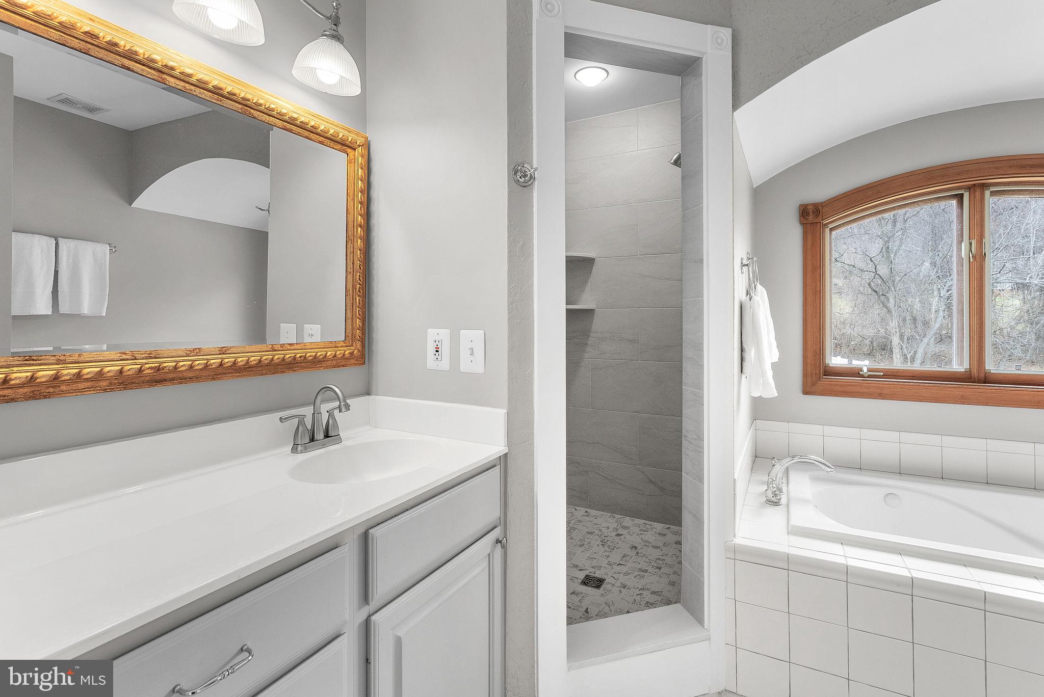 HERITAGE HEIGHTS - Residential