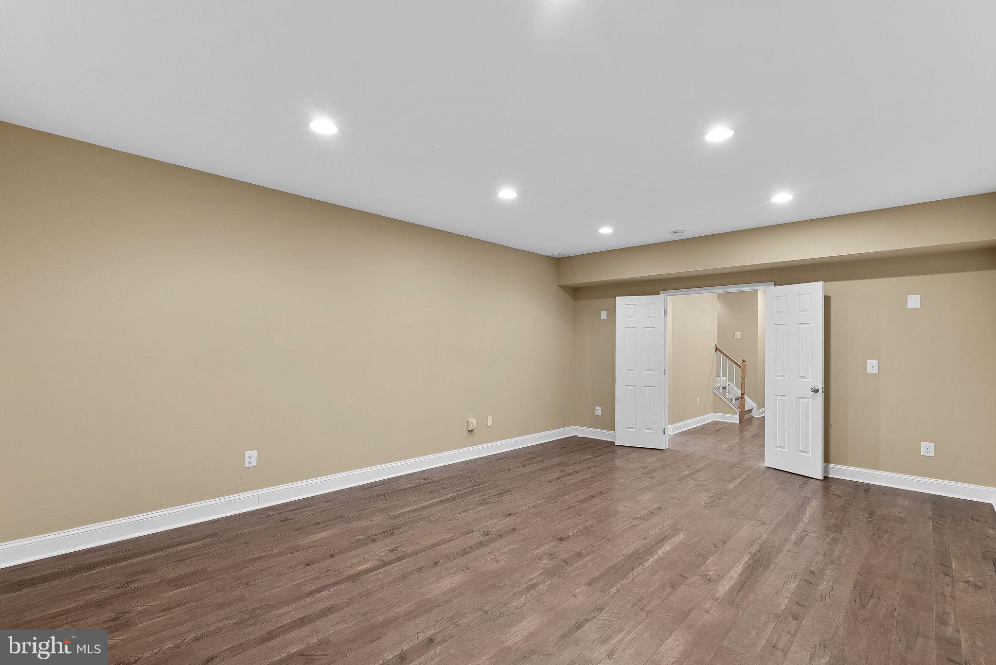 HERITAGE HEIGHTS - Residential